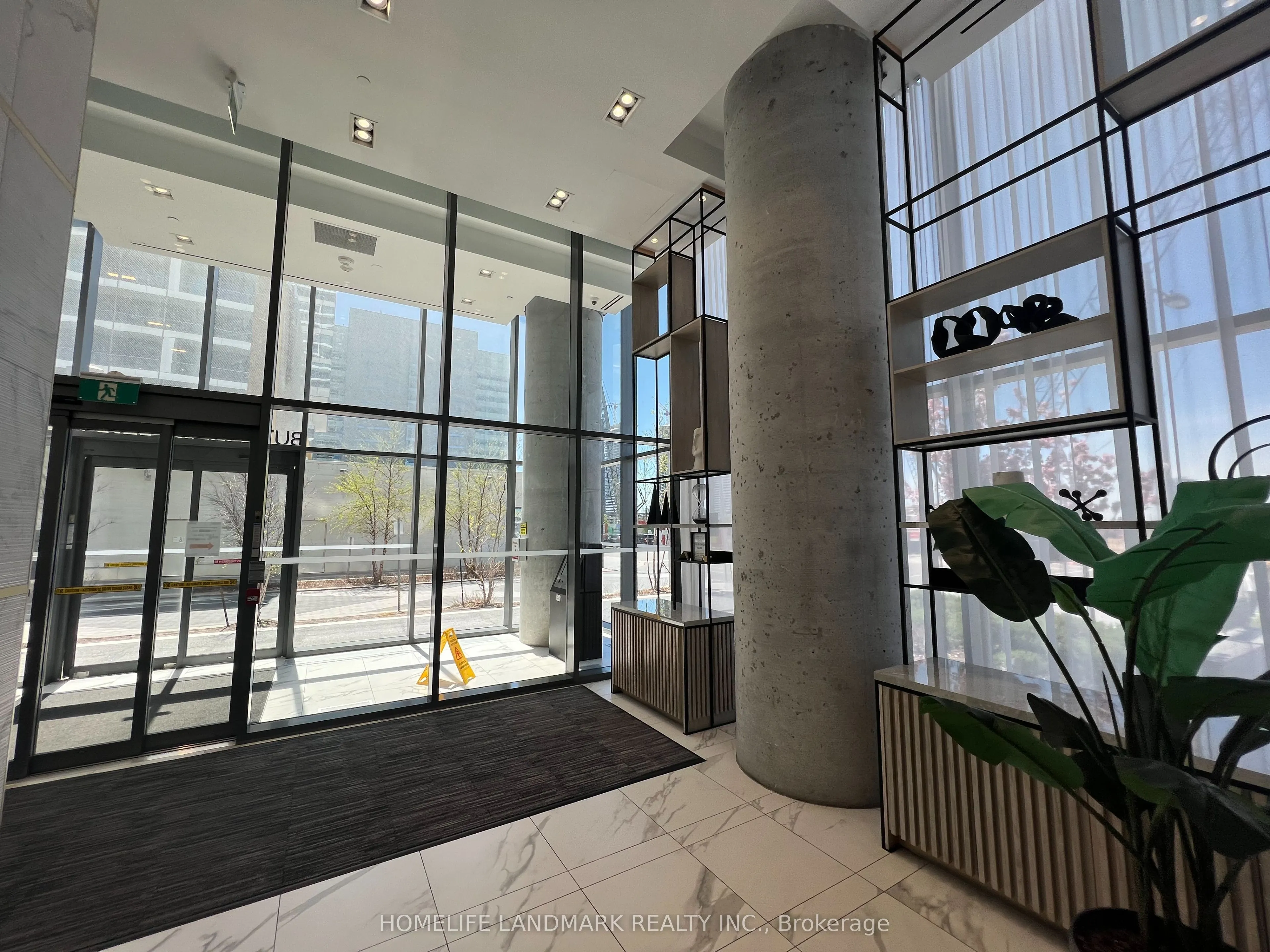 5 Buttermill Avenue, #3702