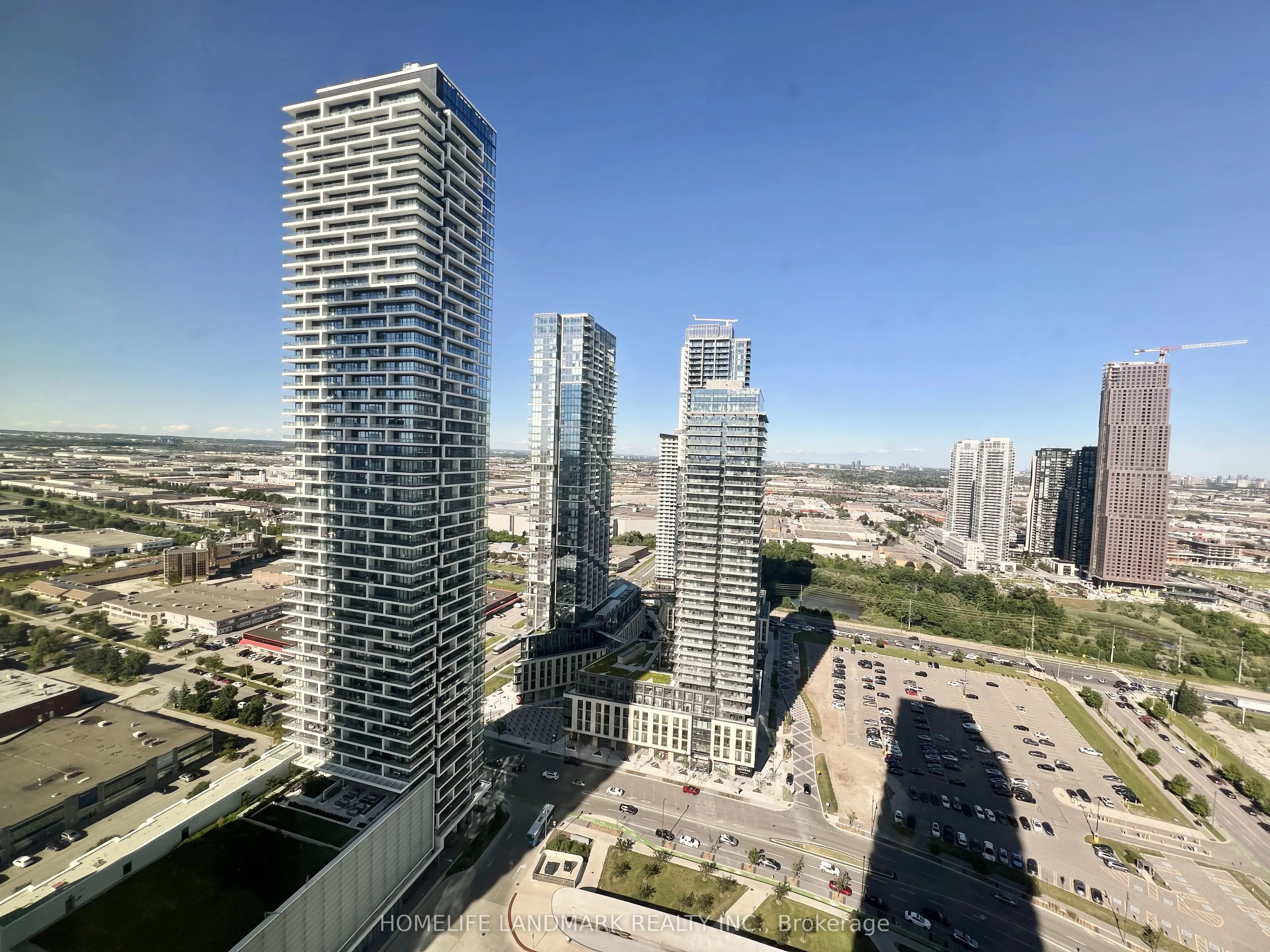 5 Buttermill Avenue, #3702