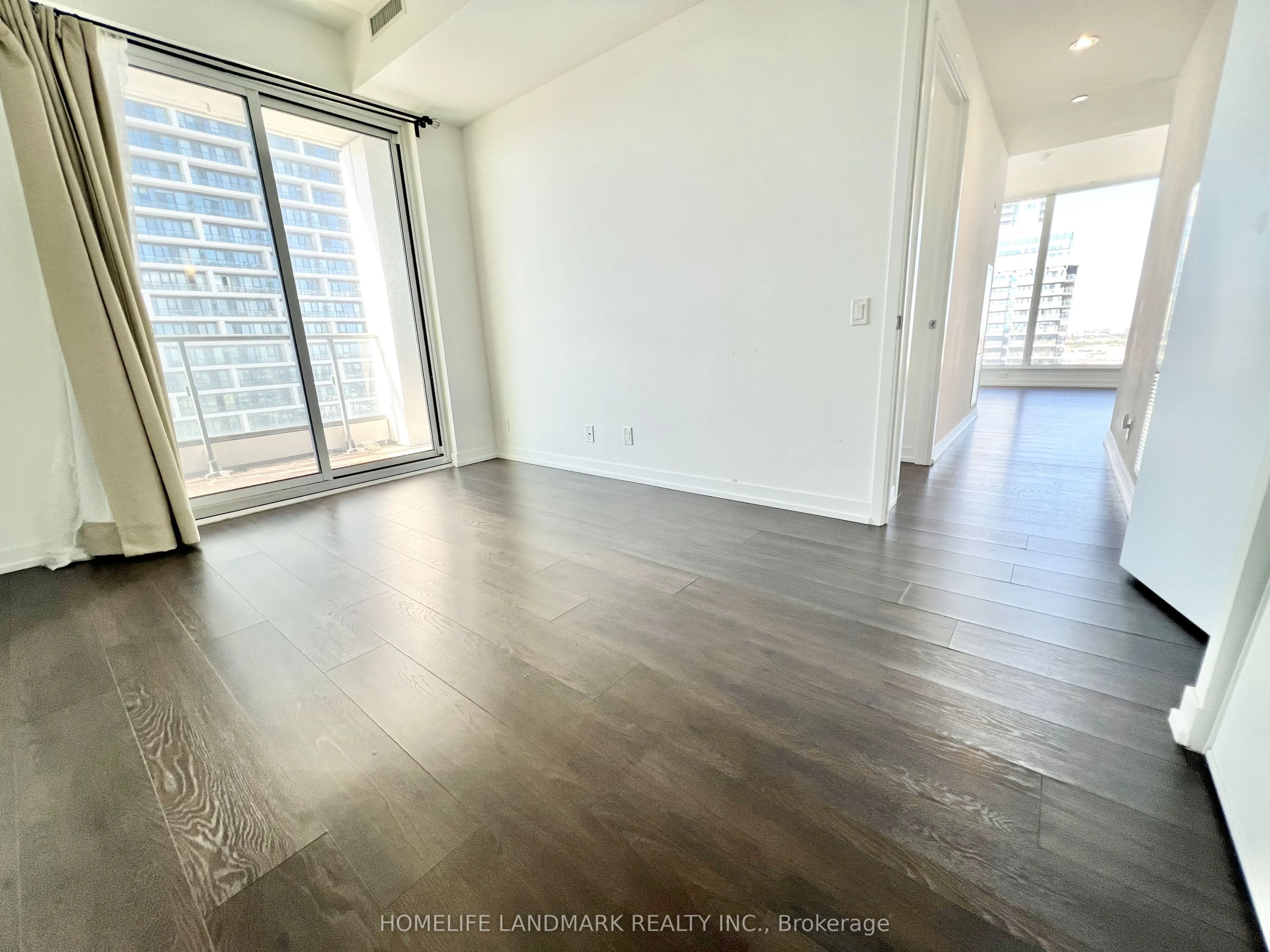 5 Buttermill Avenue, #3702