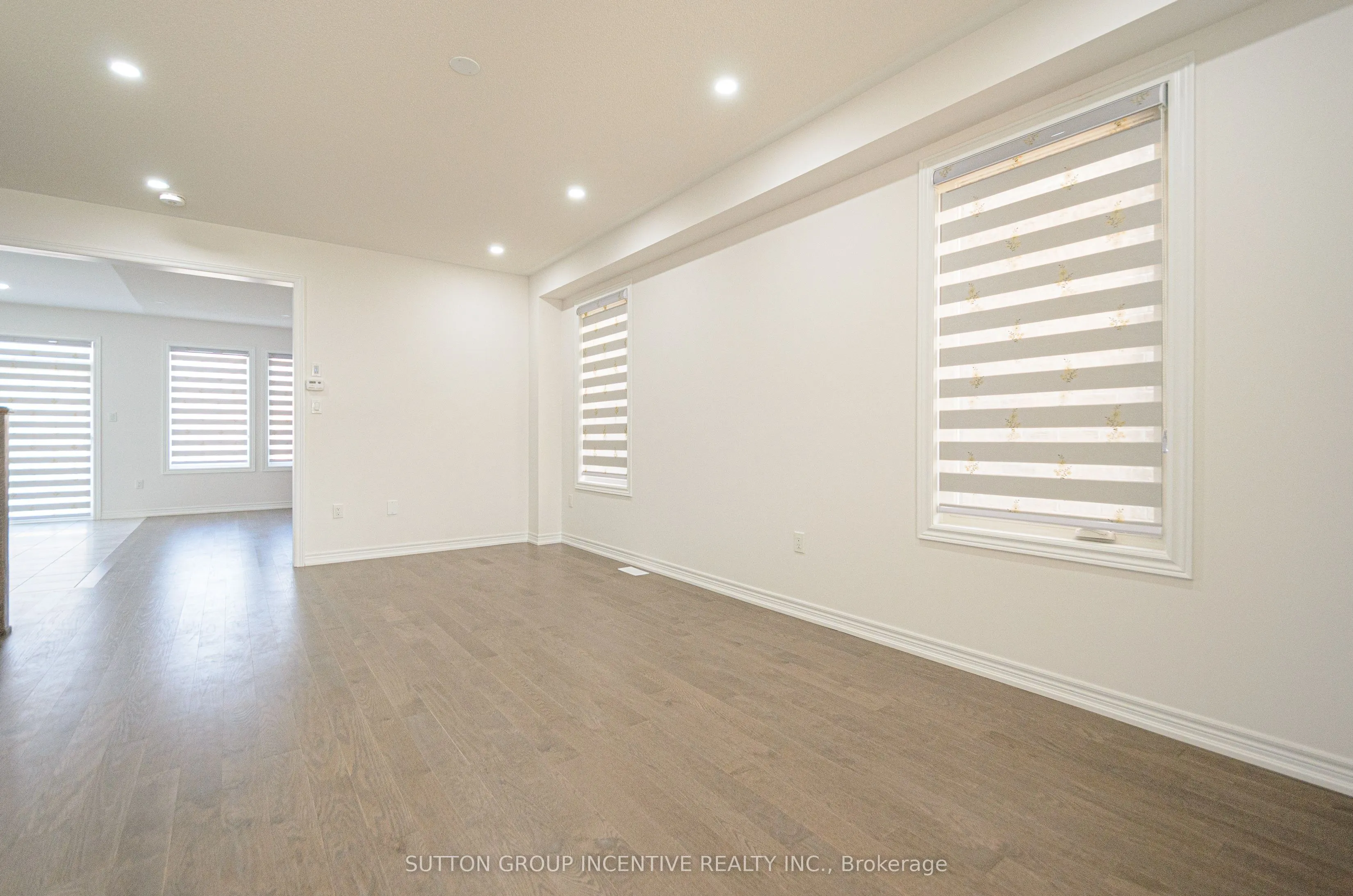 37 BAYCROFT Boulevard
