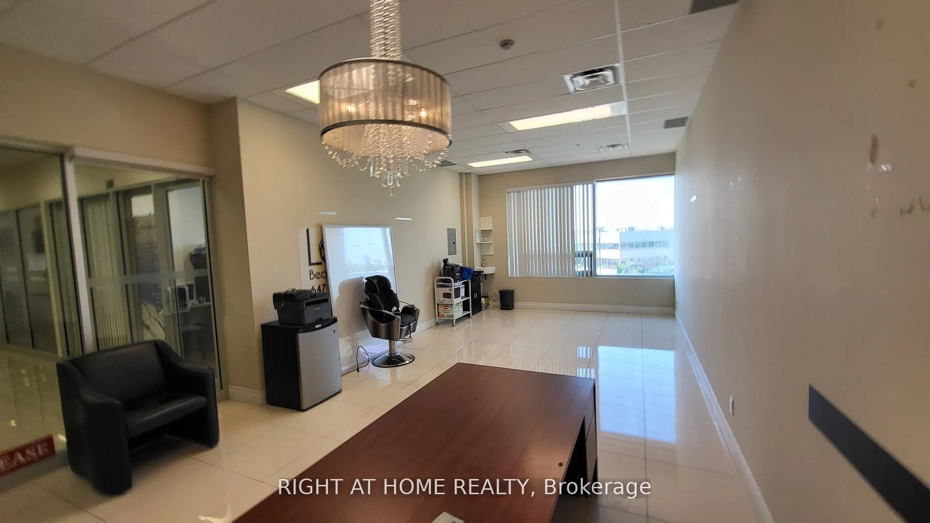 7163 Yonge Street, #262