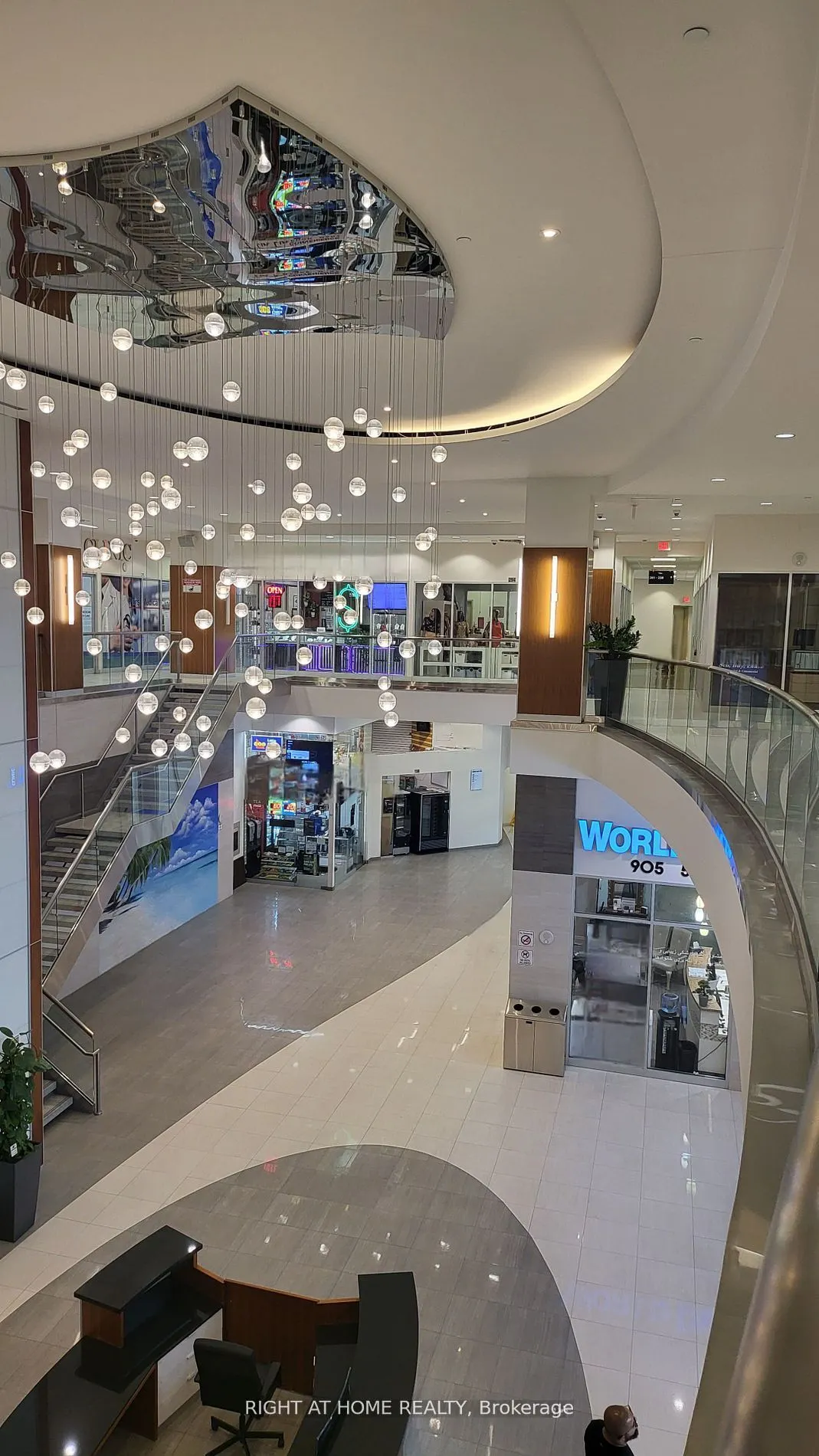 7163 Yonge Street, #262