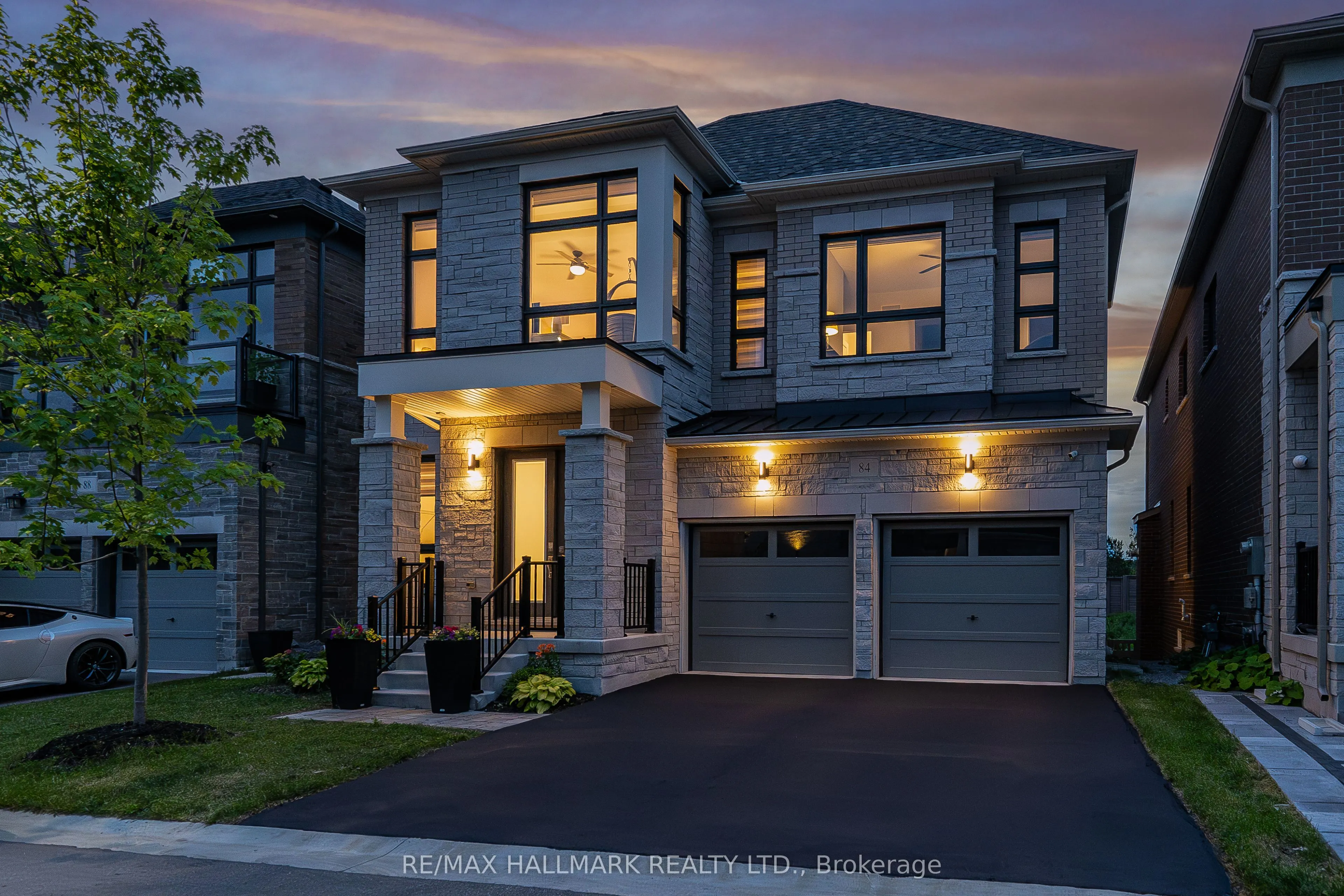 84 Pine Hill Crescent