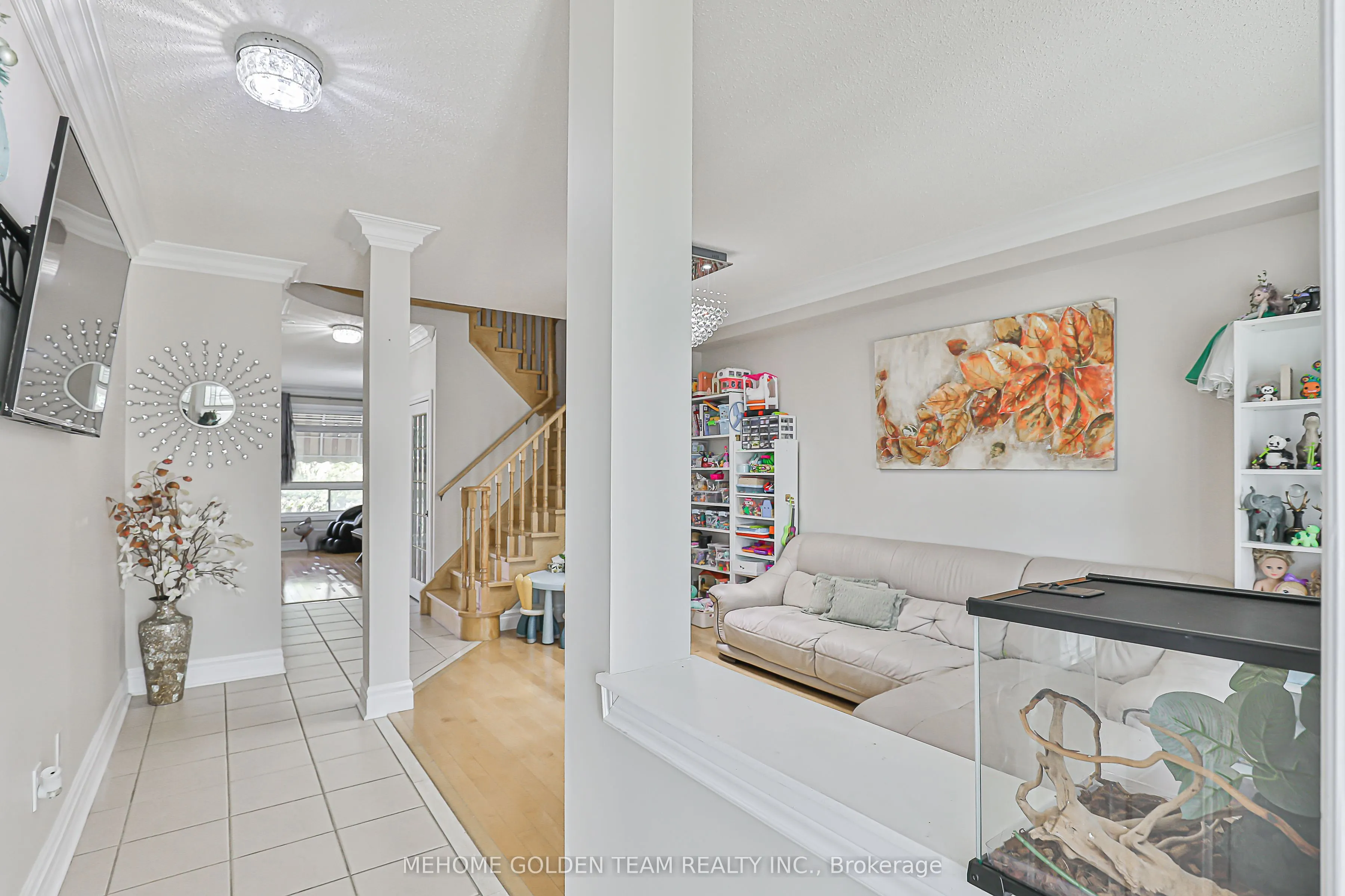 30 Mingay Avenue