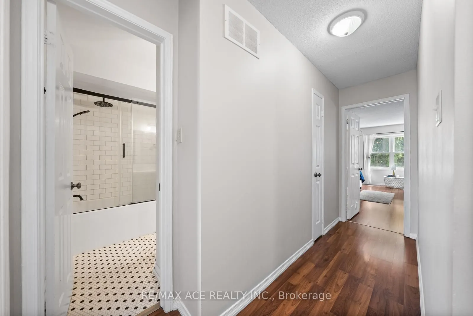 115 Main Street S, #34