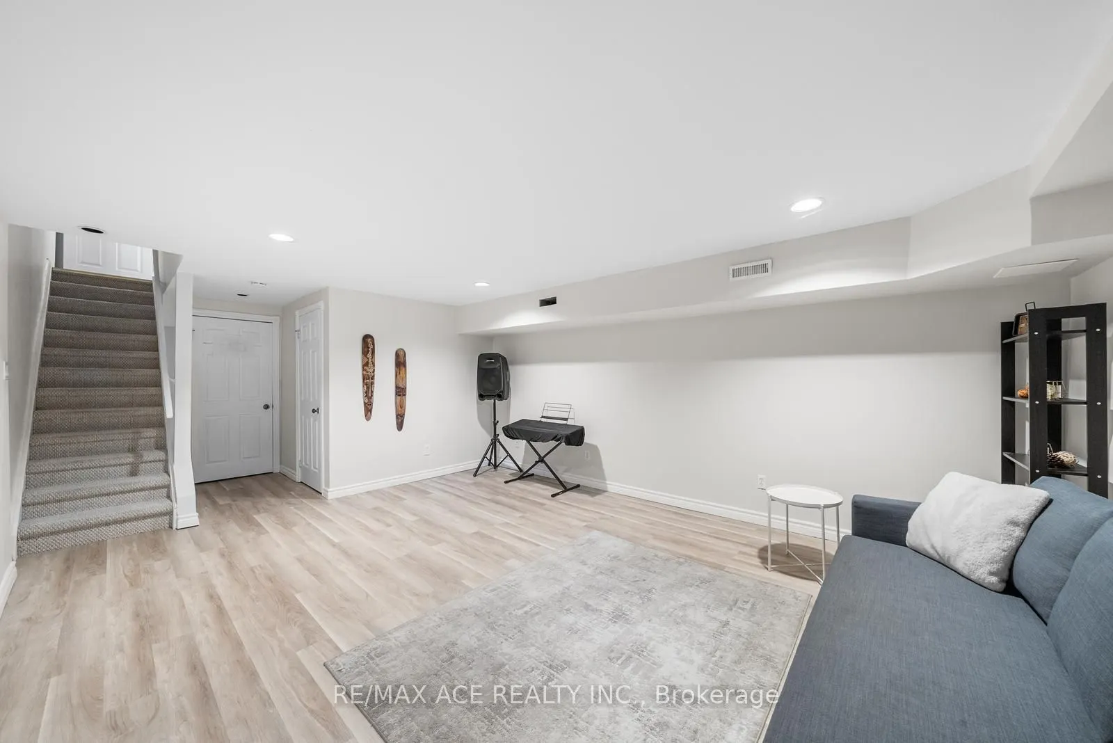 115 Main Street S, #34