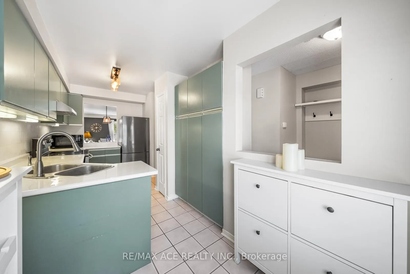 115 Main Street S, #34