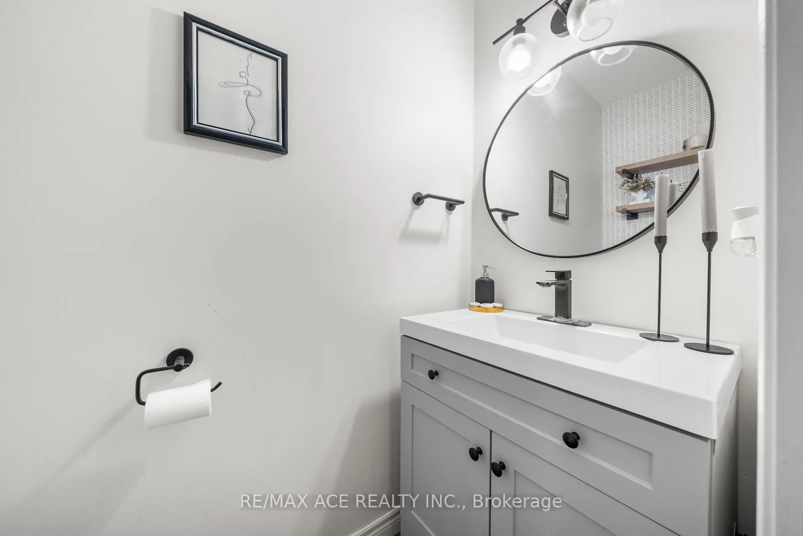 115 Main Street S, #34