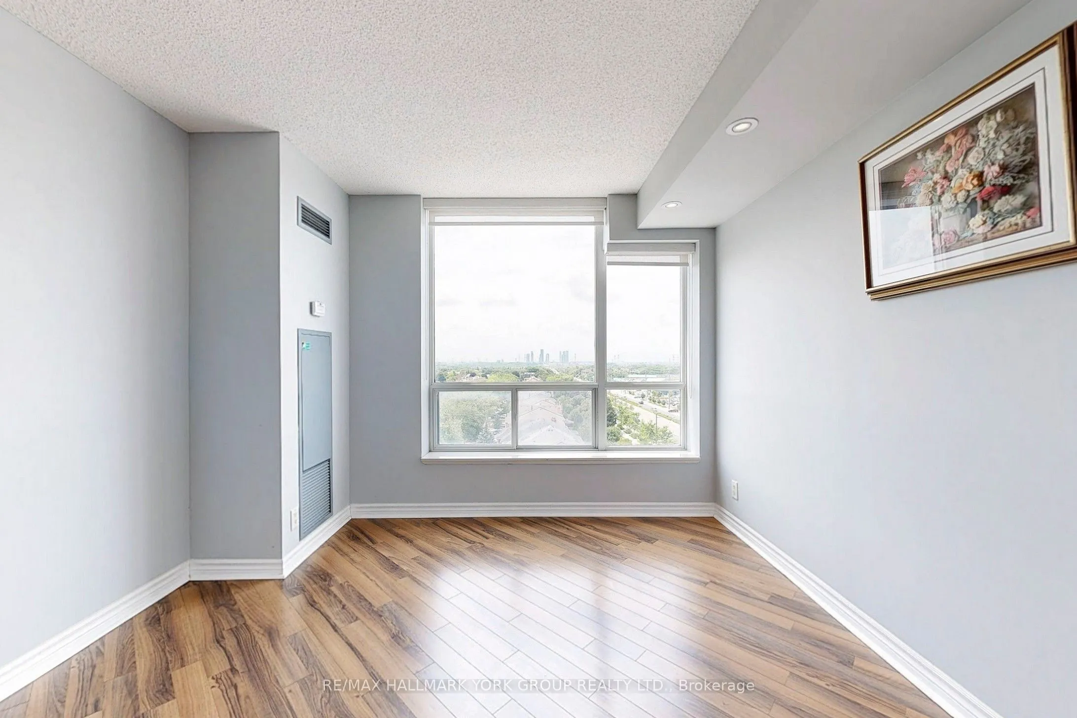 745 New Westminster Drive, #912