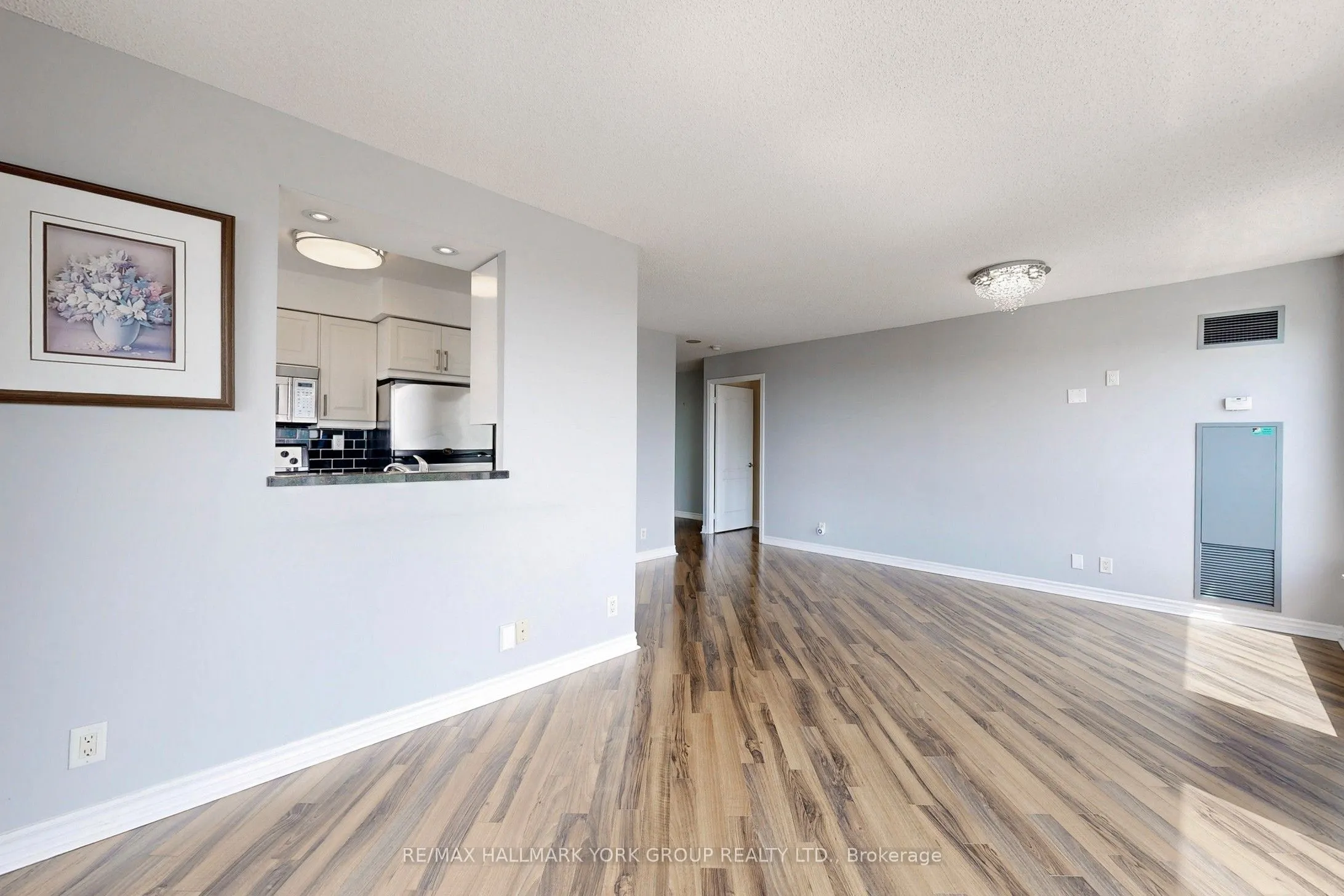 745 New Westminster Drive, #912