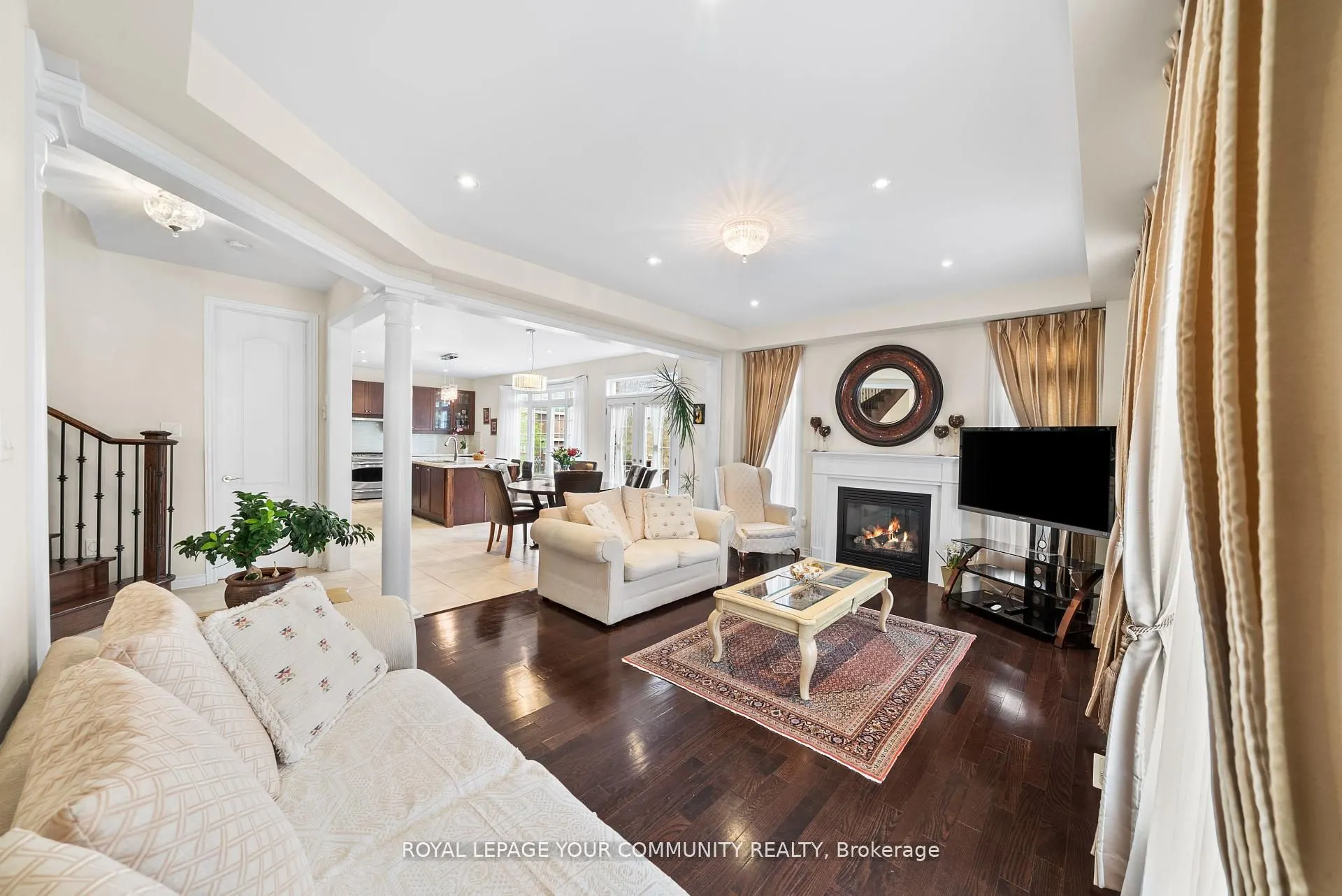 108 Headwater Crescent