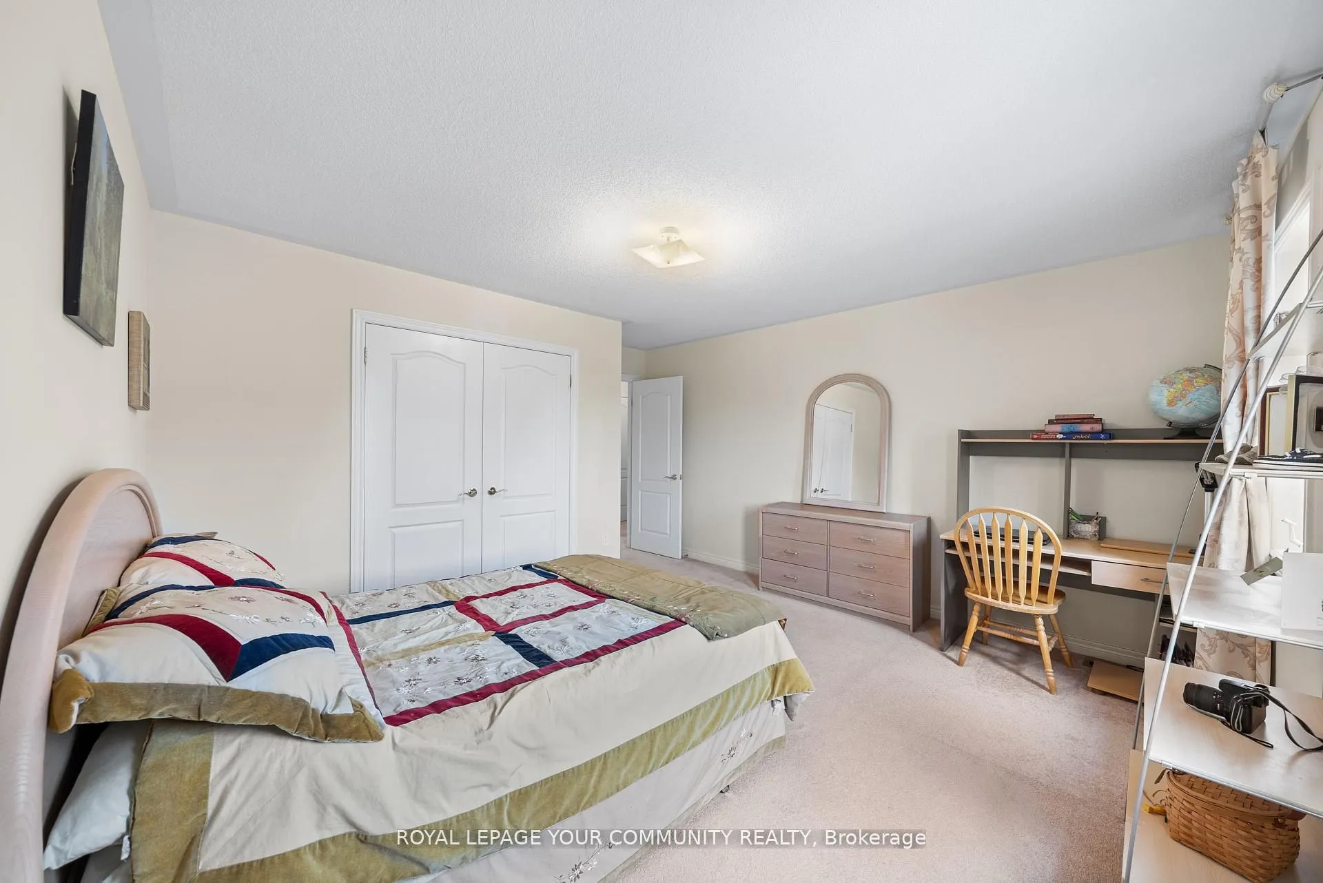 108 Headwater Crescent
