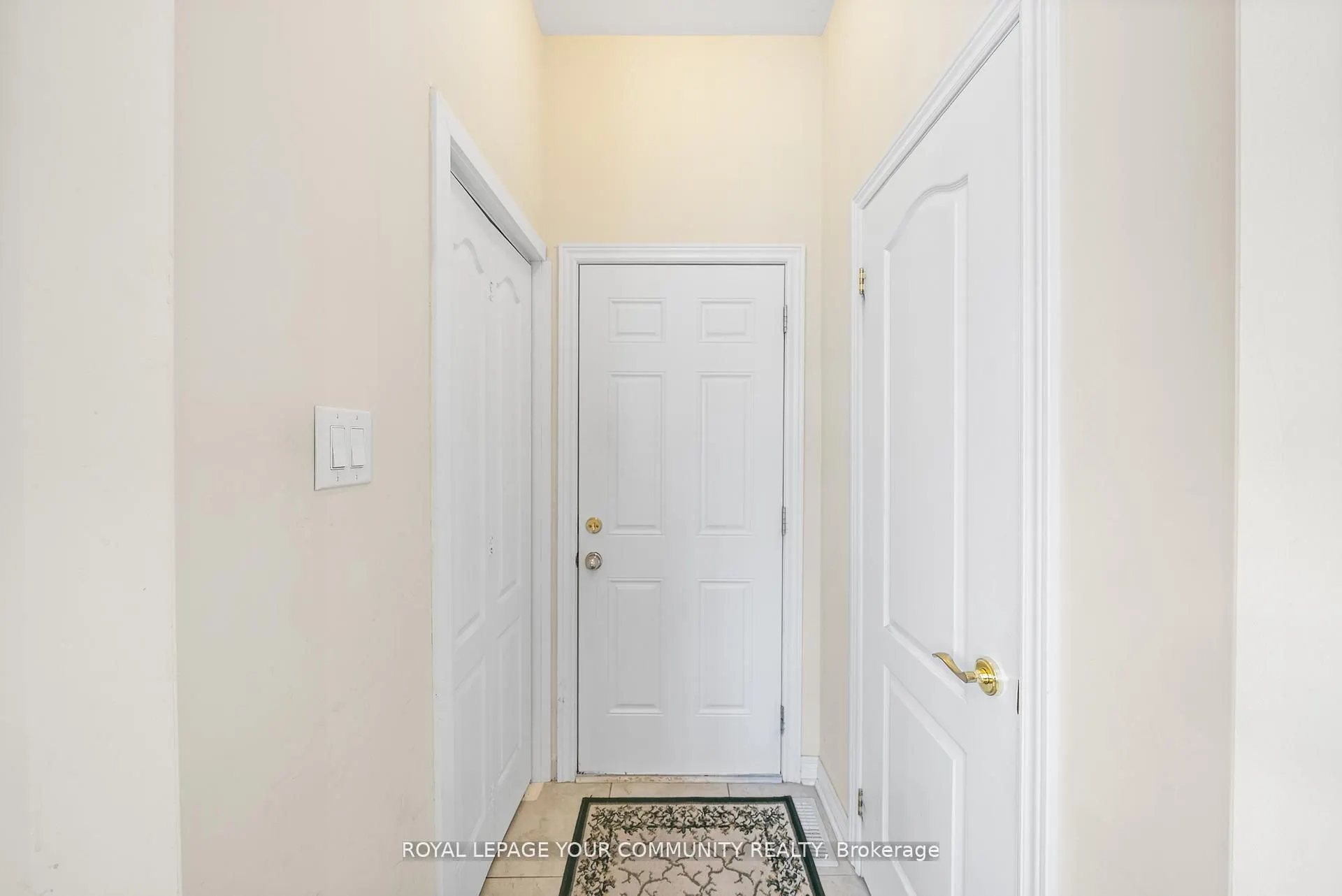 108 Headwater Crescent