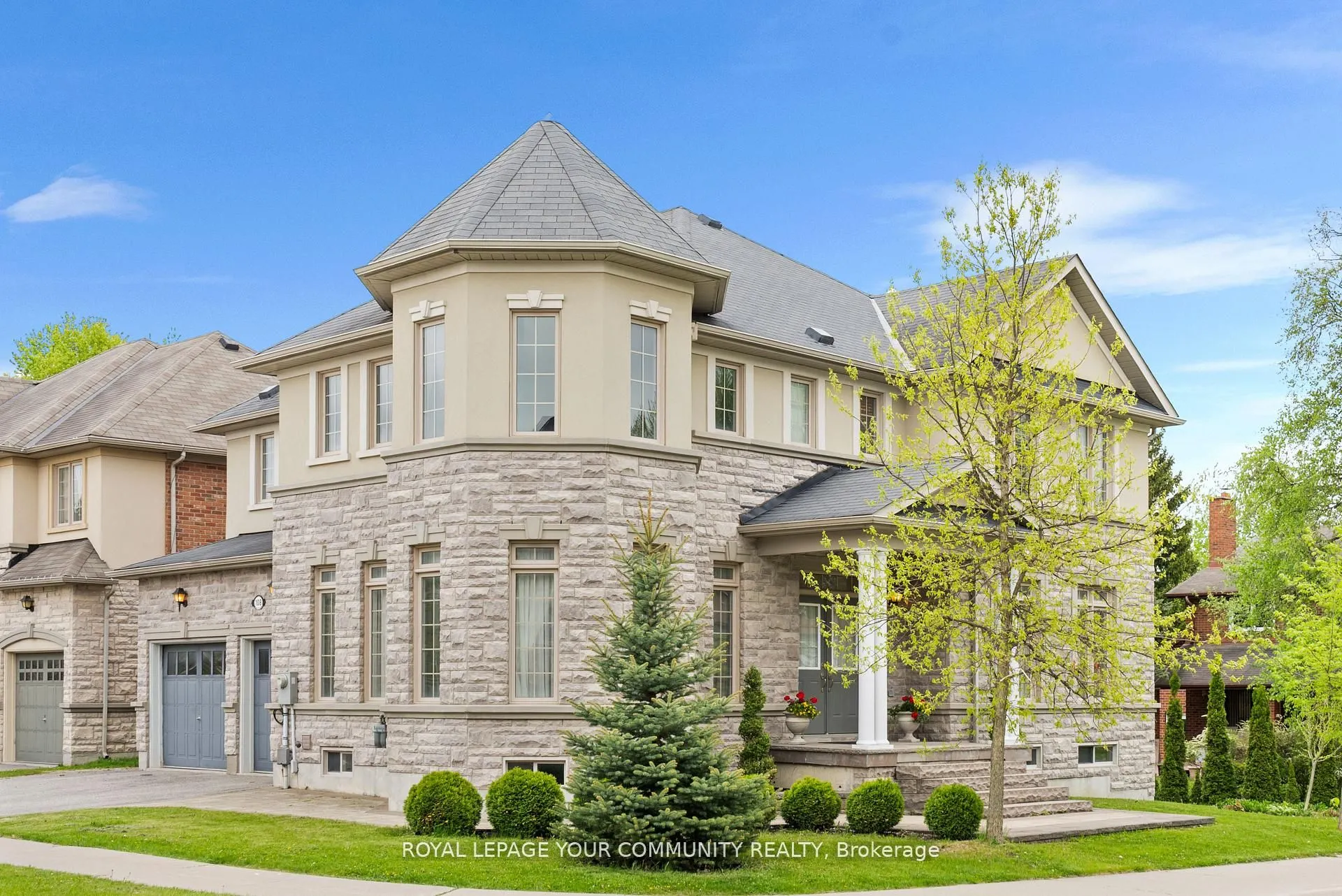 108 Headwater Crescent