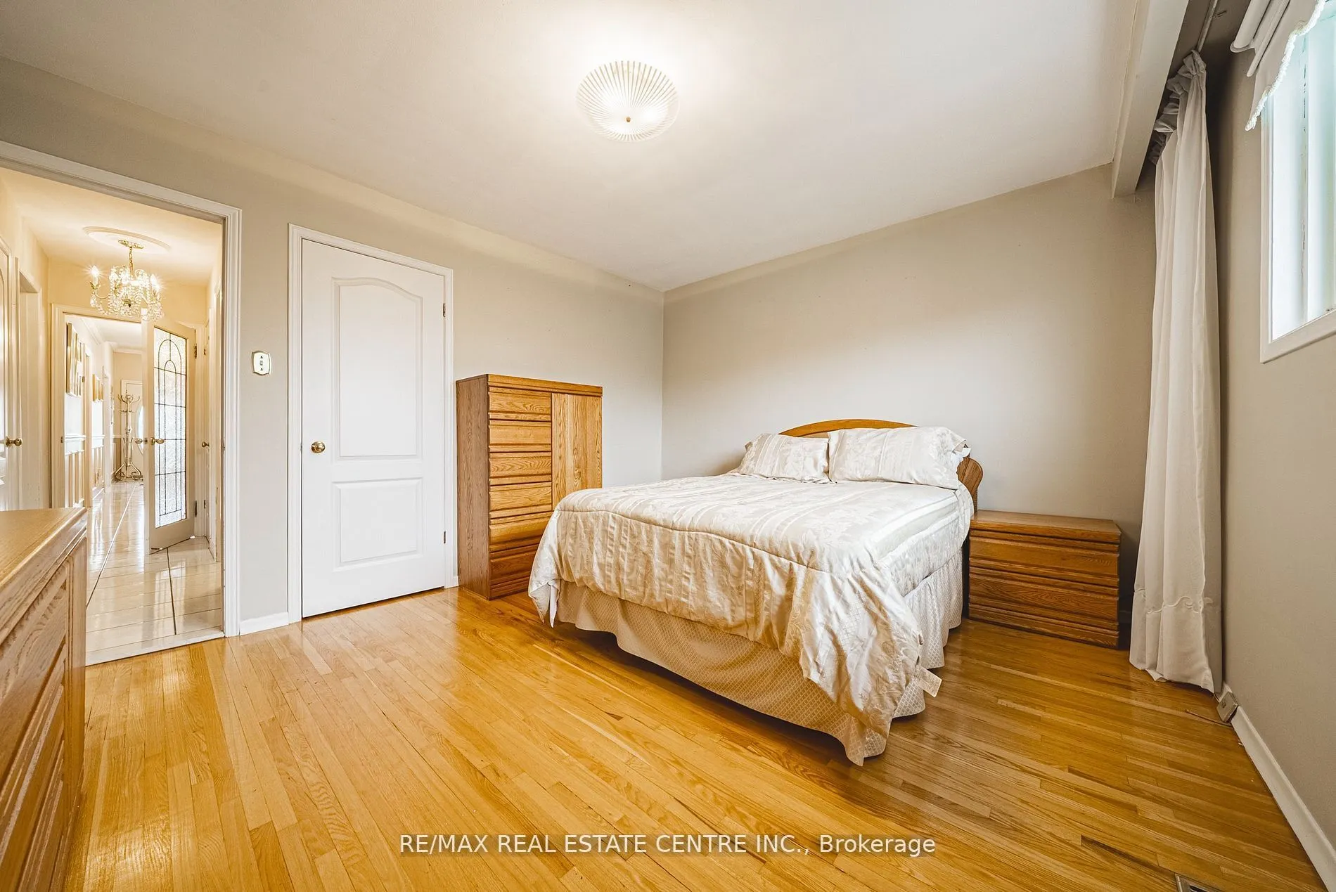 665 Woodbridge Avenue