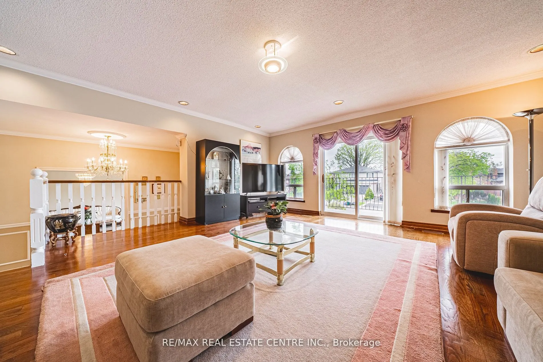 665 Woodbridge Avenue