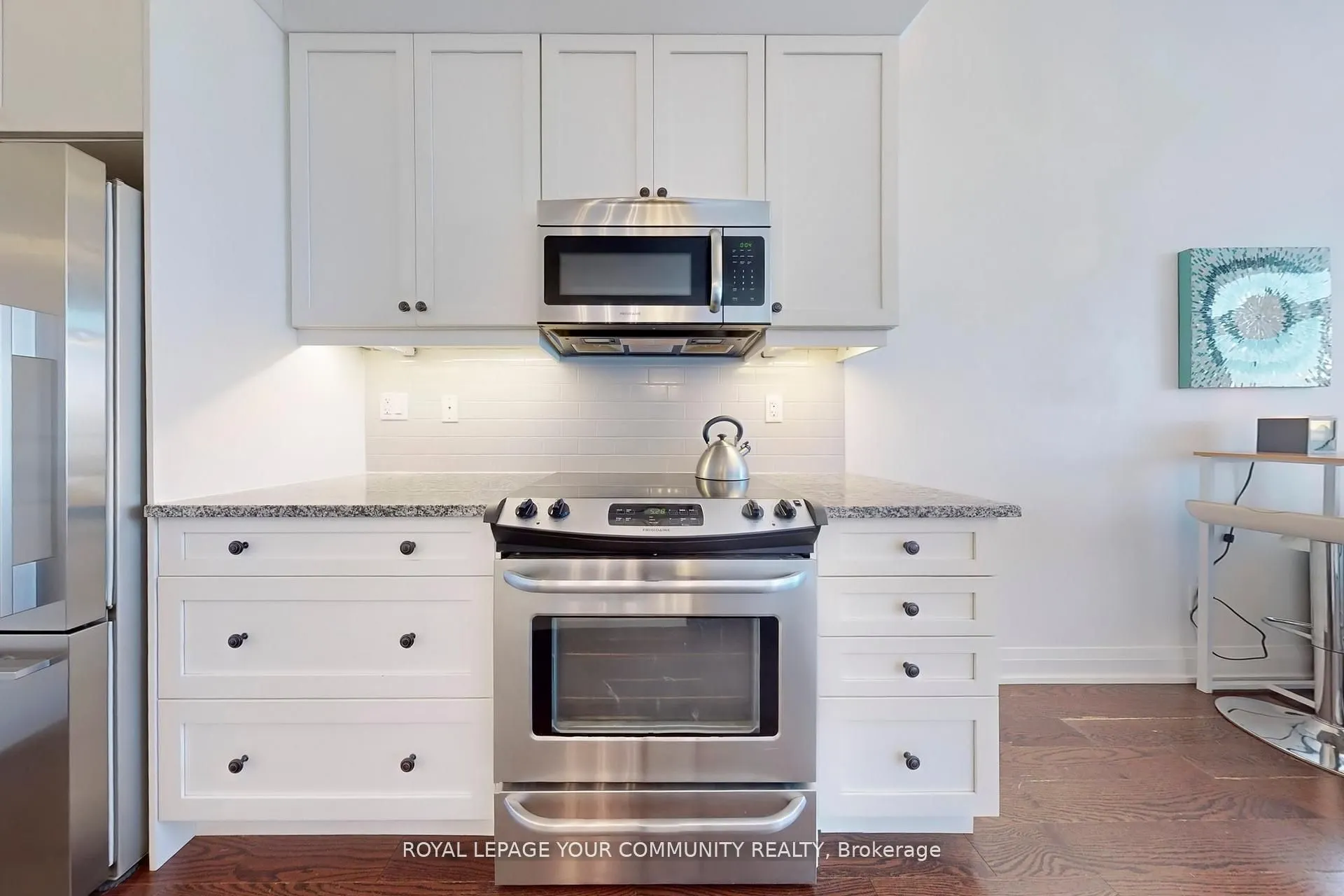 15277 Yonge Street, #702B