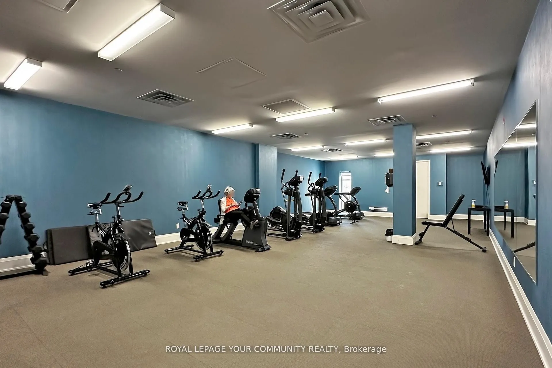 15277 Yonge Street, #702B