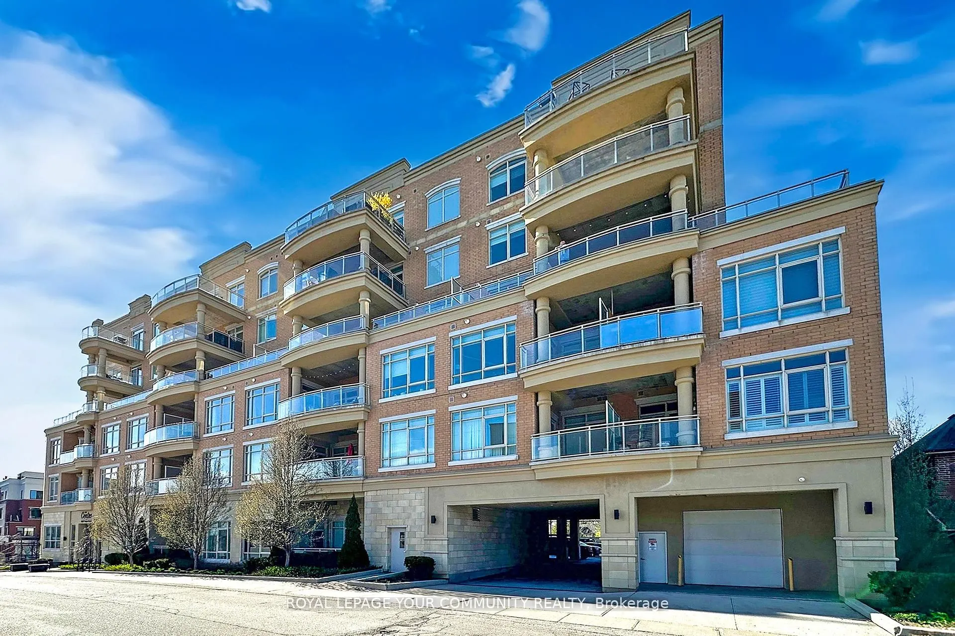 15277 Yonge Street, #702B