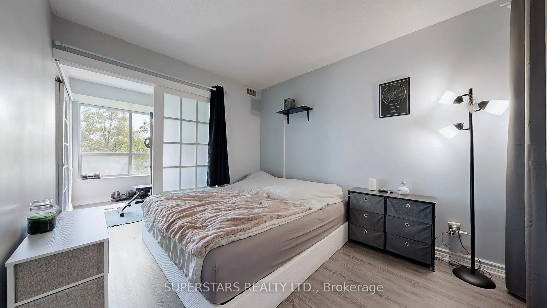 3 Ellesmere Street, #217