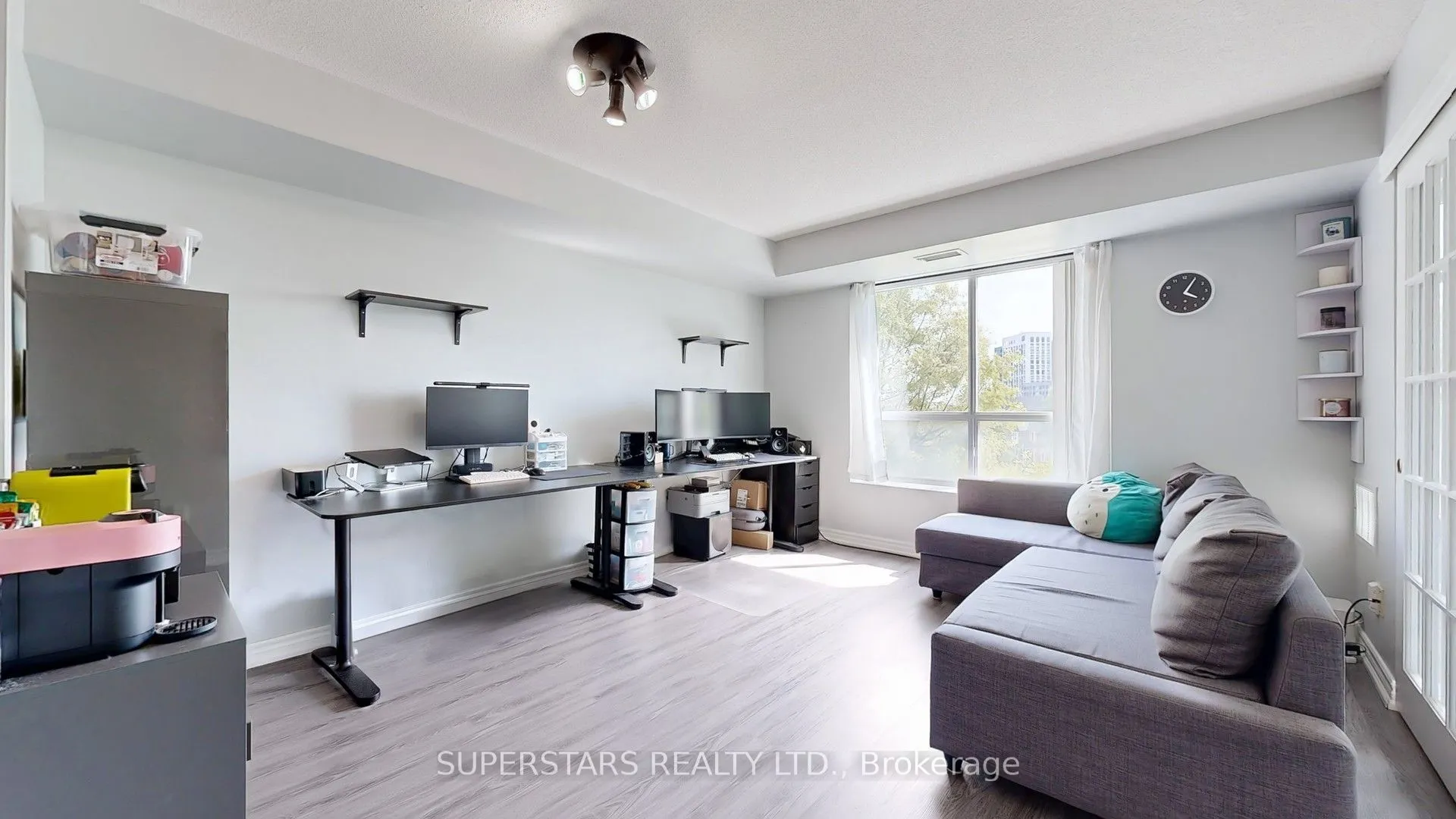 3 Ellesmere Street, #217