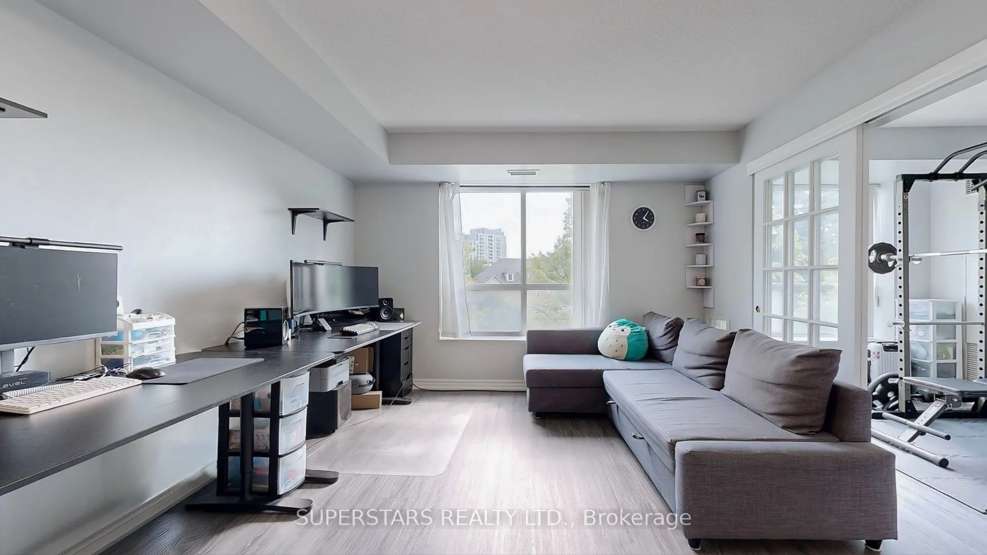 3 Ellesmere Street, #217