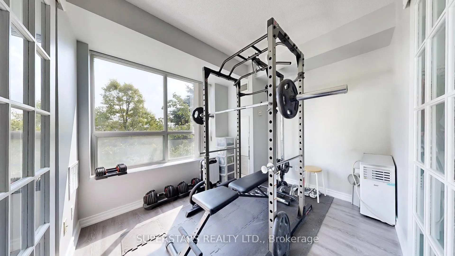 3 Ellesmere Street, #217
