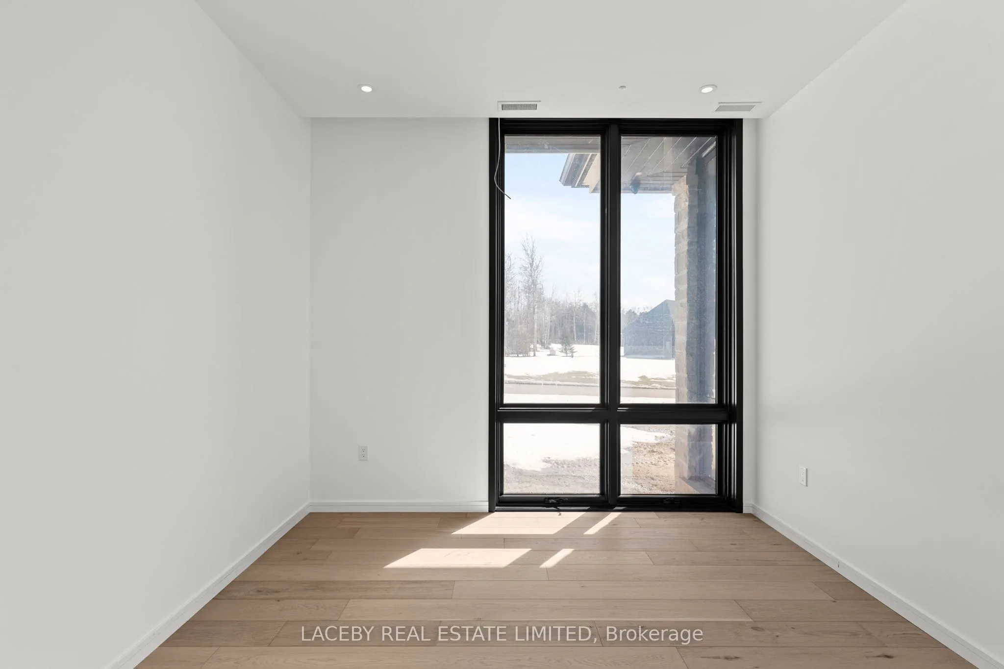 130 Dale Crescent