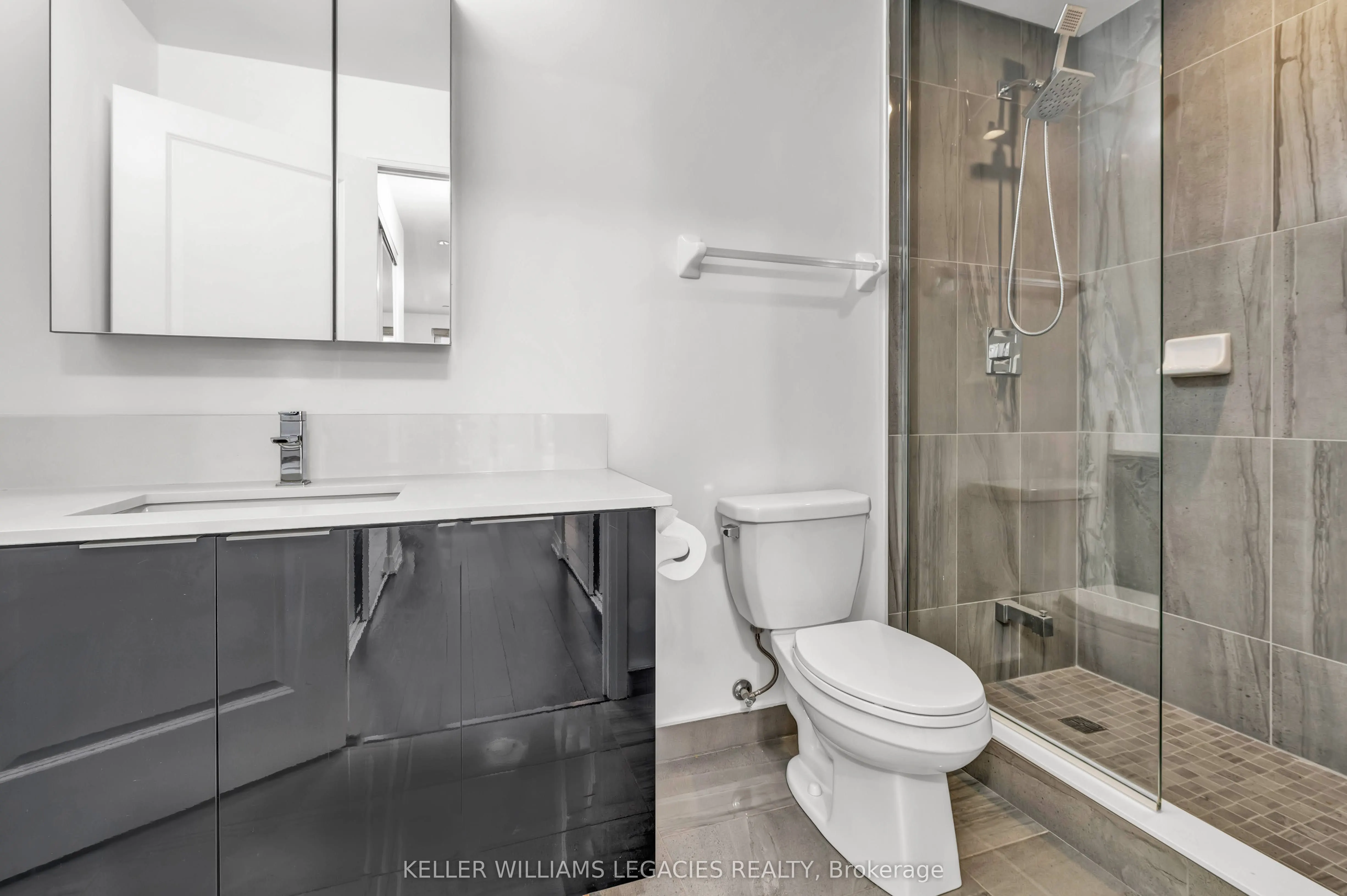 99 Eagle Rock Way, #106
