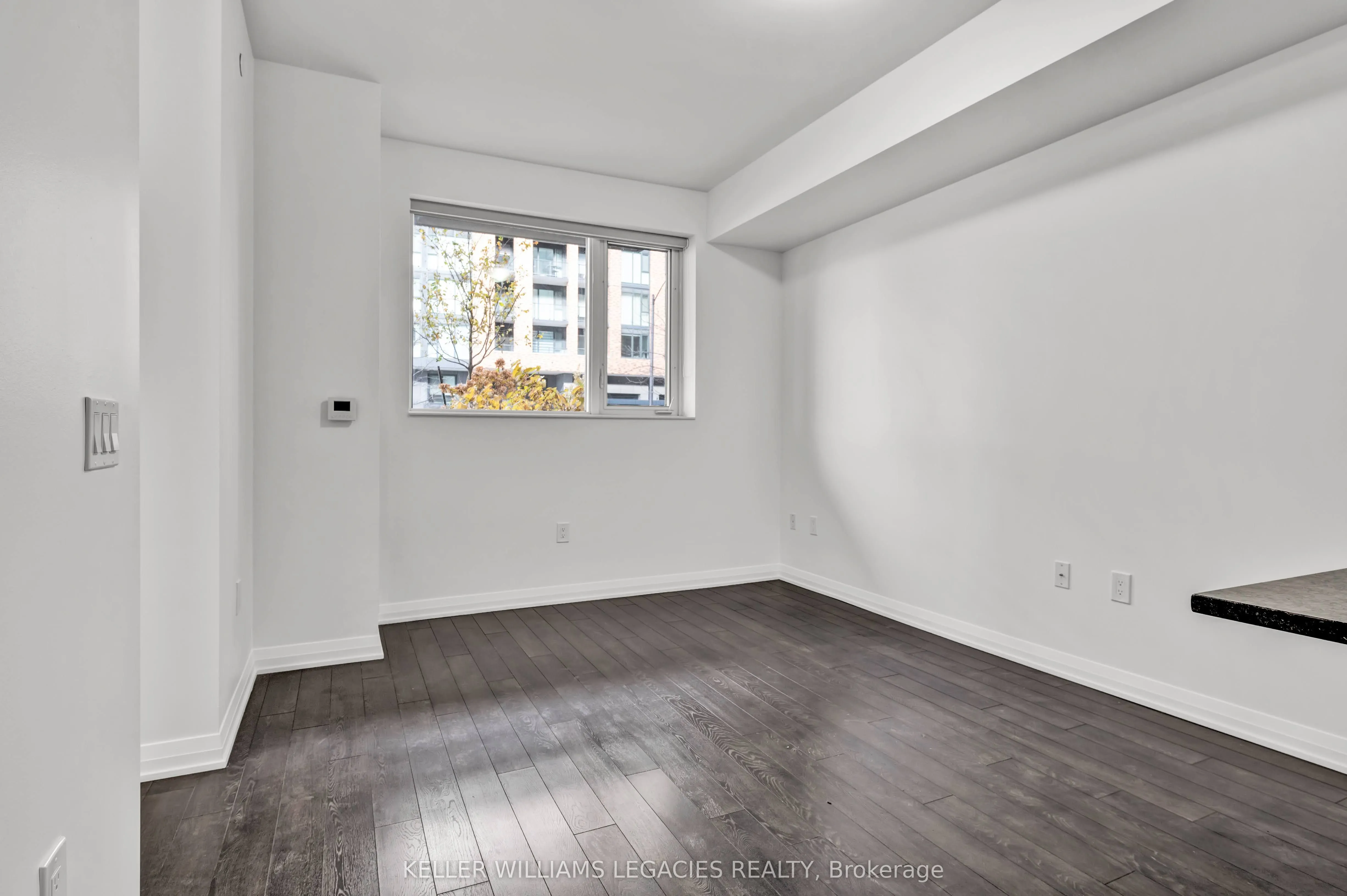 99 Eagle Rock Way, #106