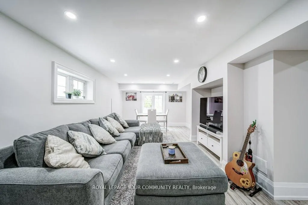 96 Kerfoot Crescent