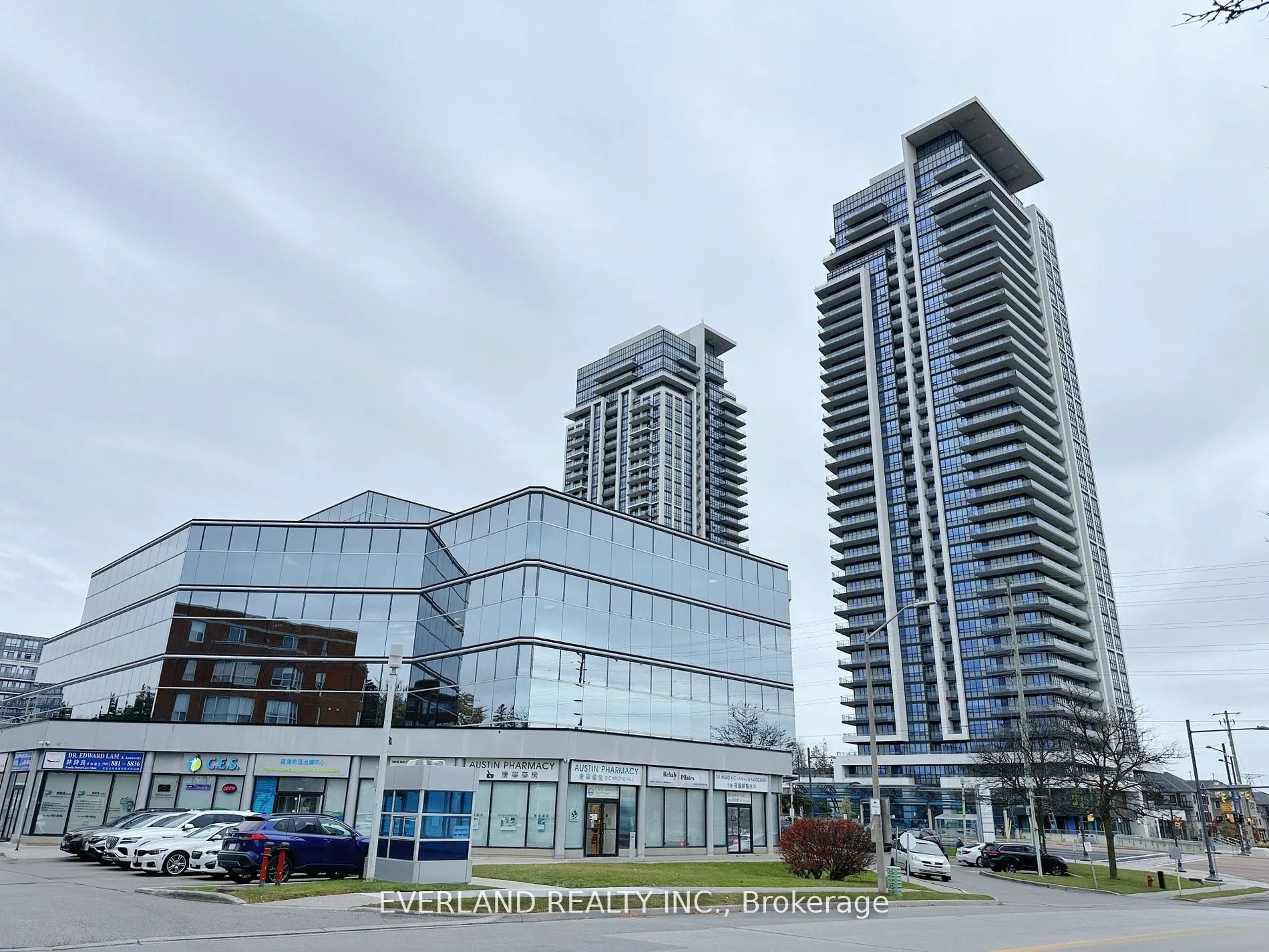 328 Highway 7 Avenue E, #12-14
