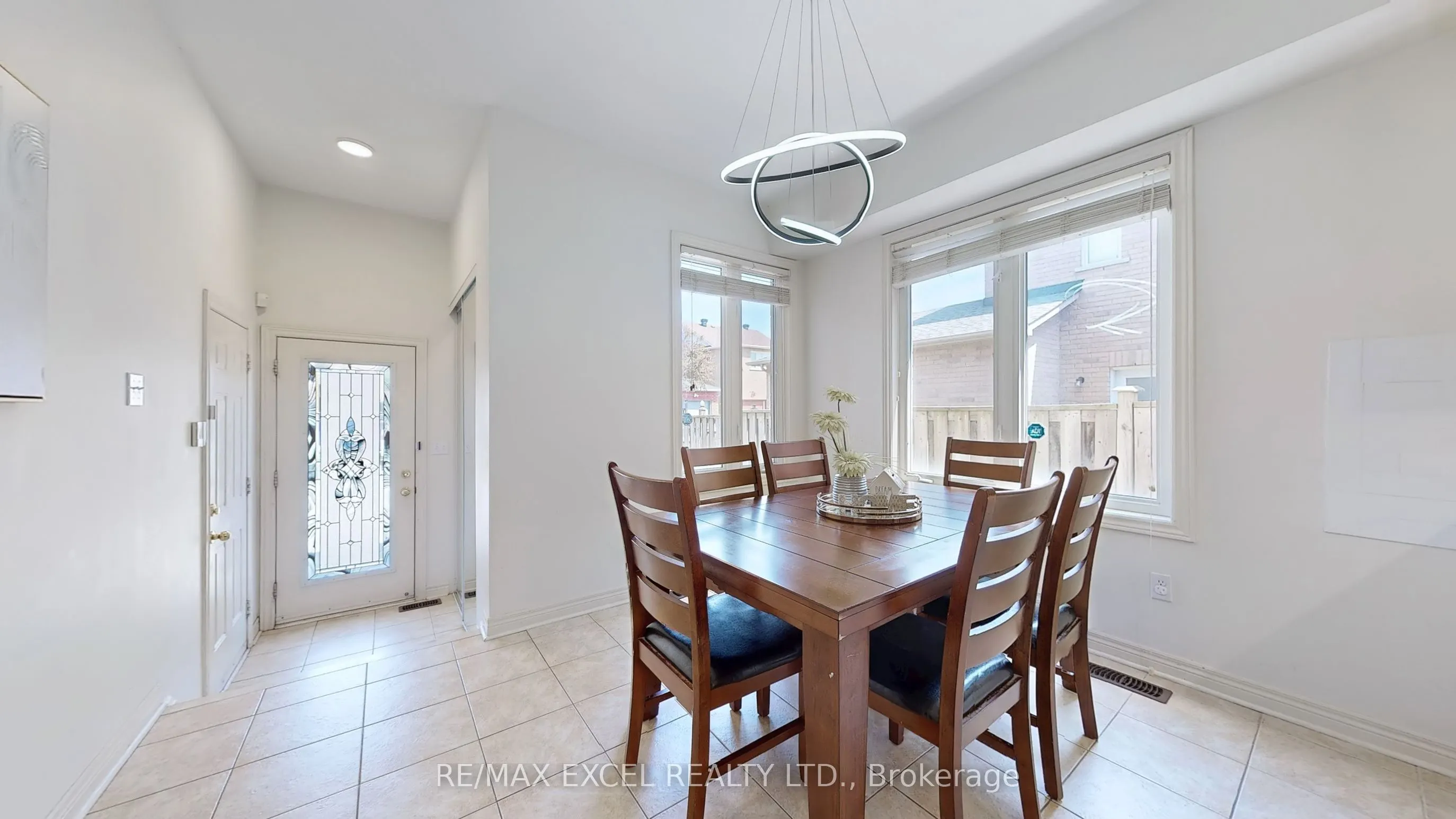 809 Cornell Rouge Boulevard