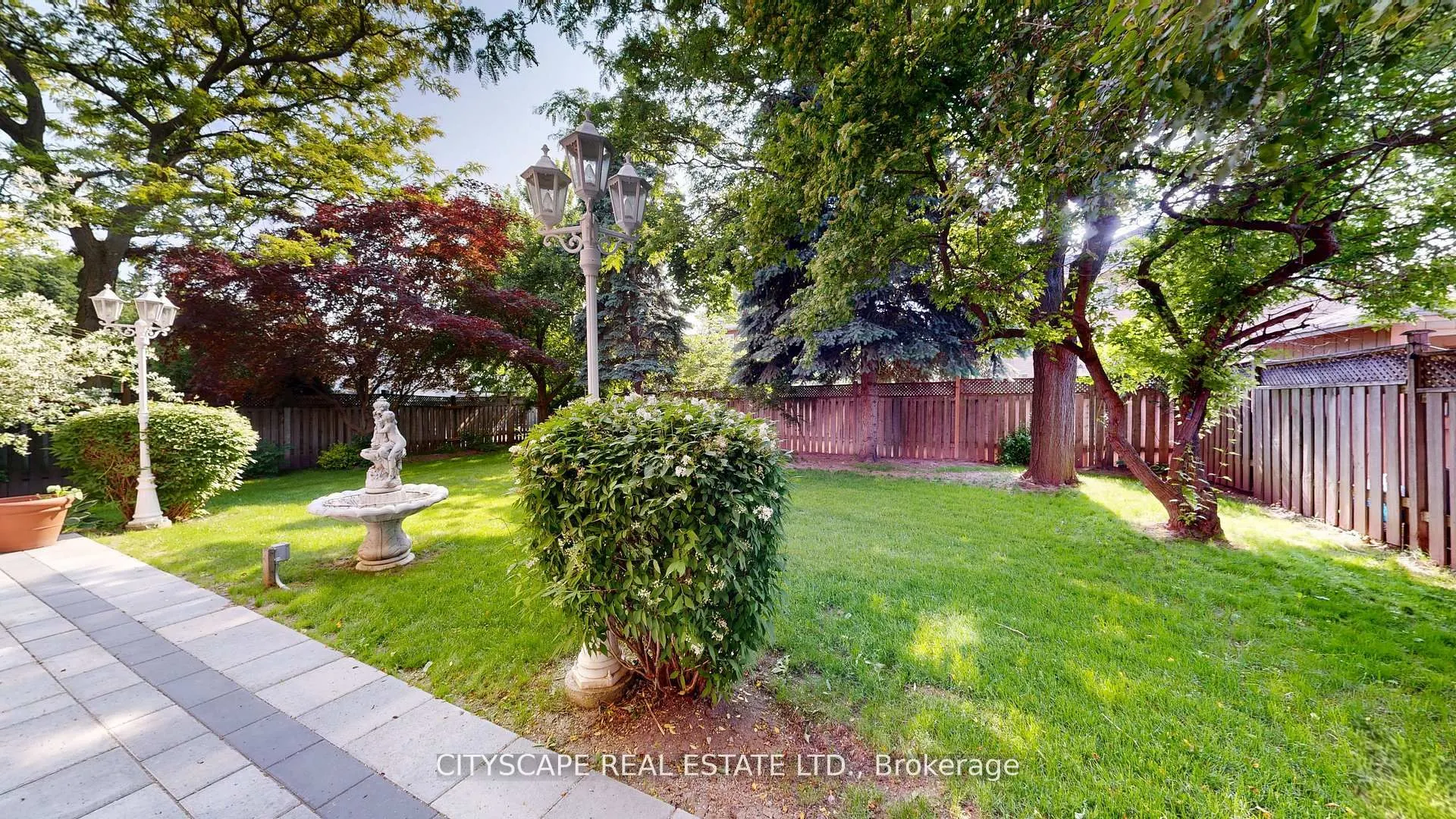 50 Oakhurst Drive