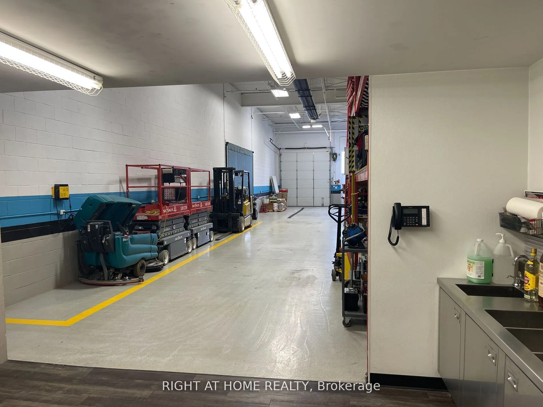160 Cidermill Avenue, #12