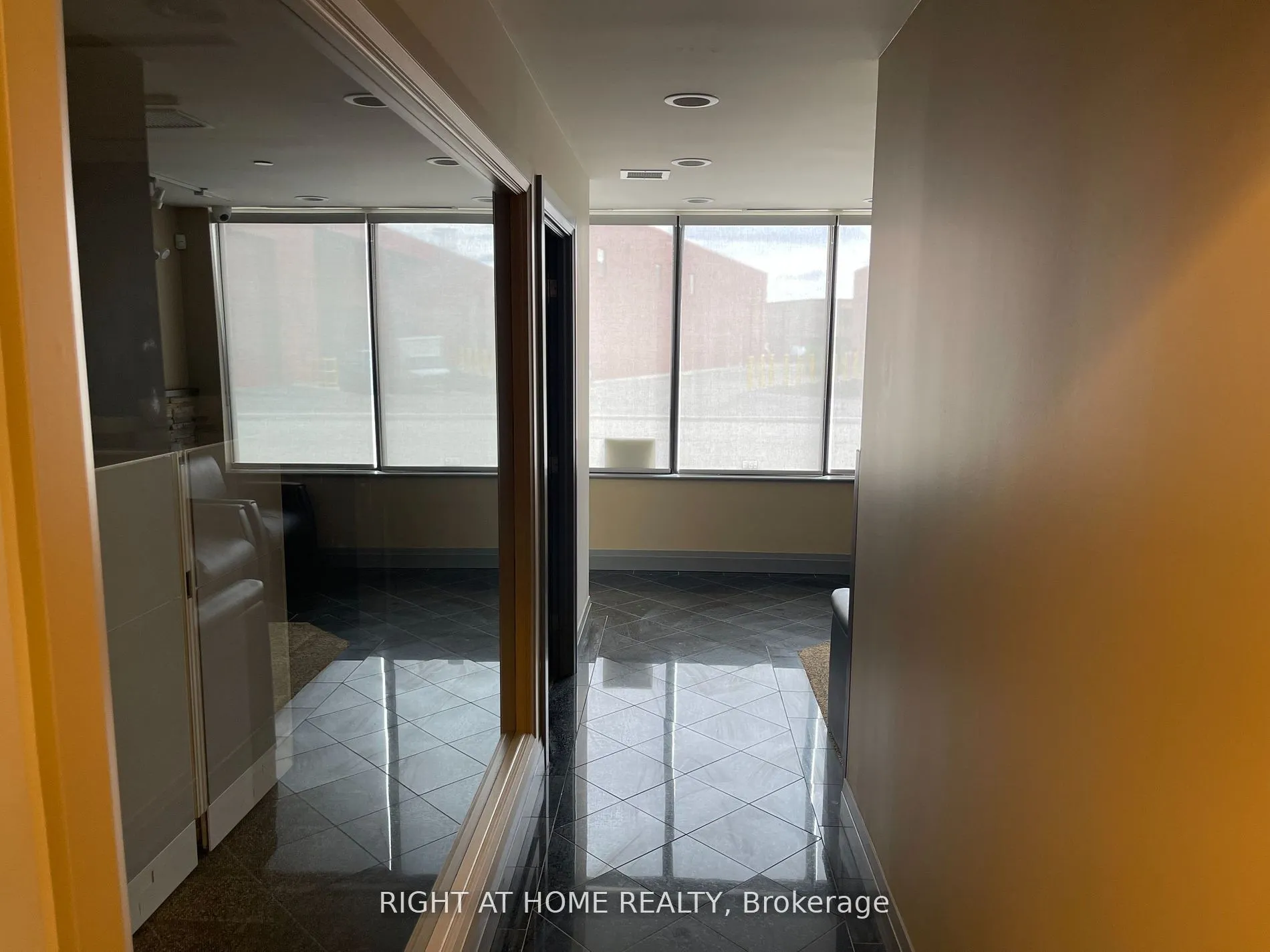 160 Cidermill Avenue, #12
