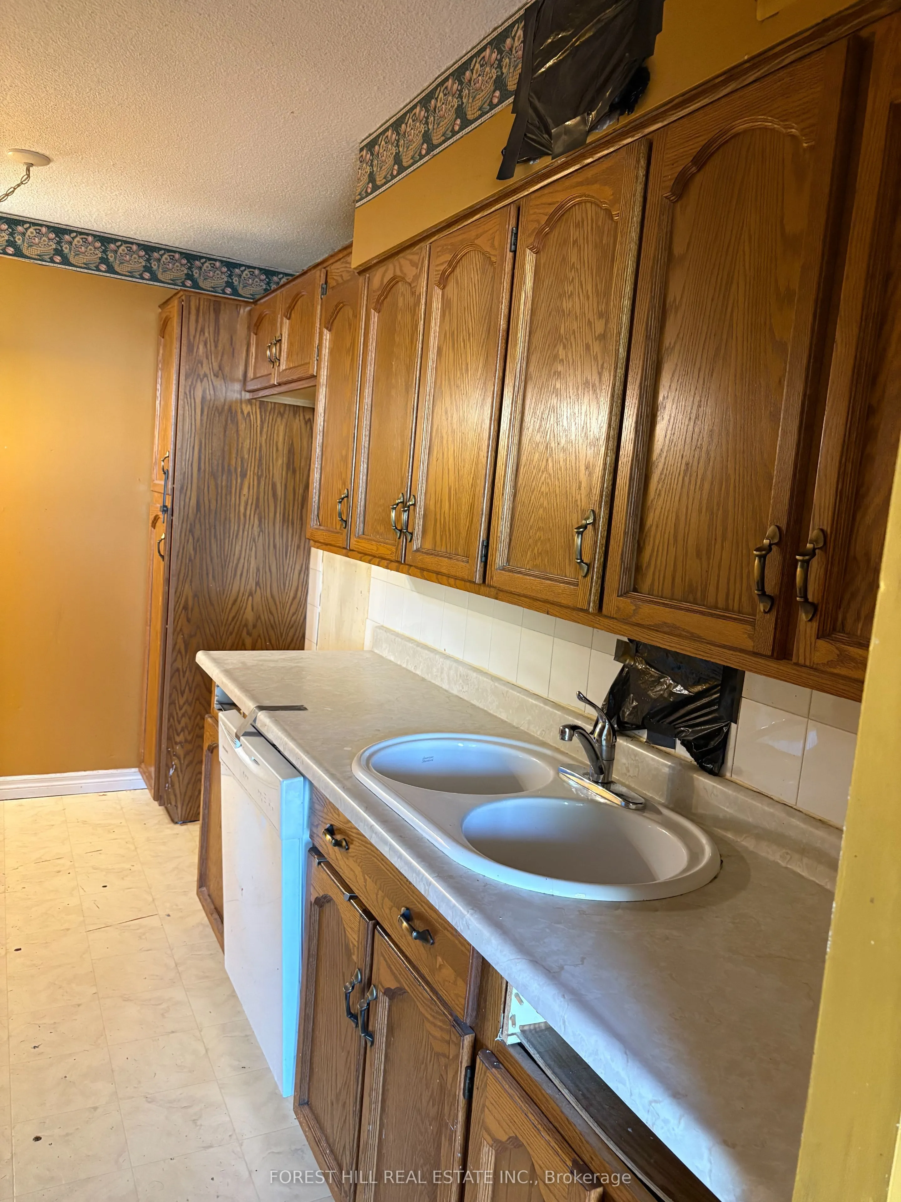 180 Dudley Avenue, #106