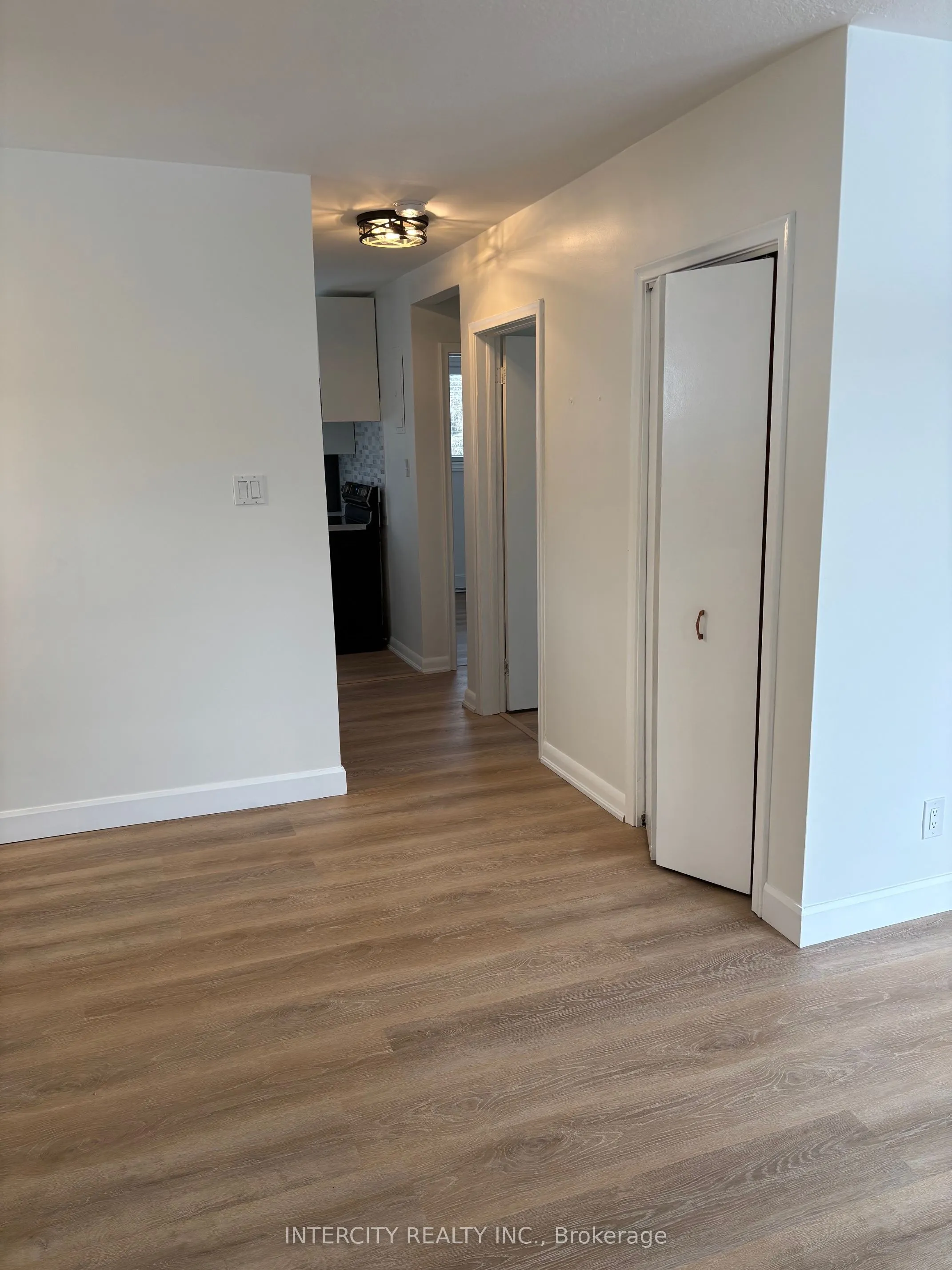 363 Andrew Street
