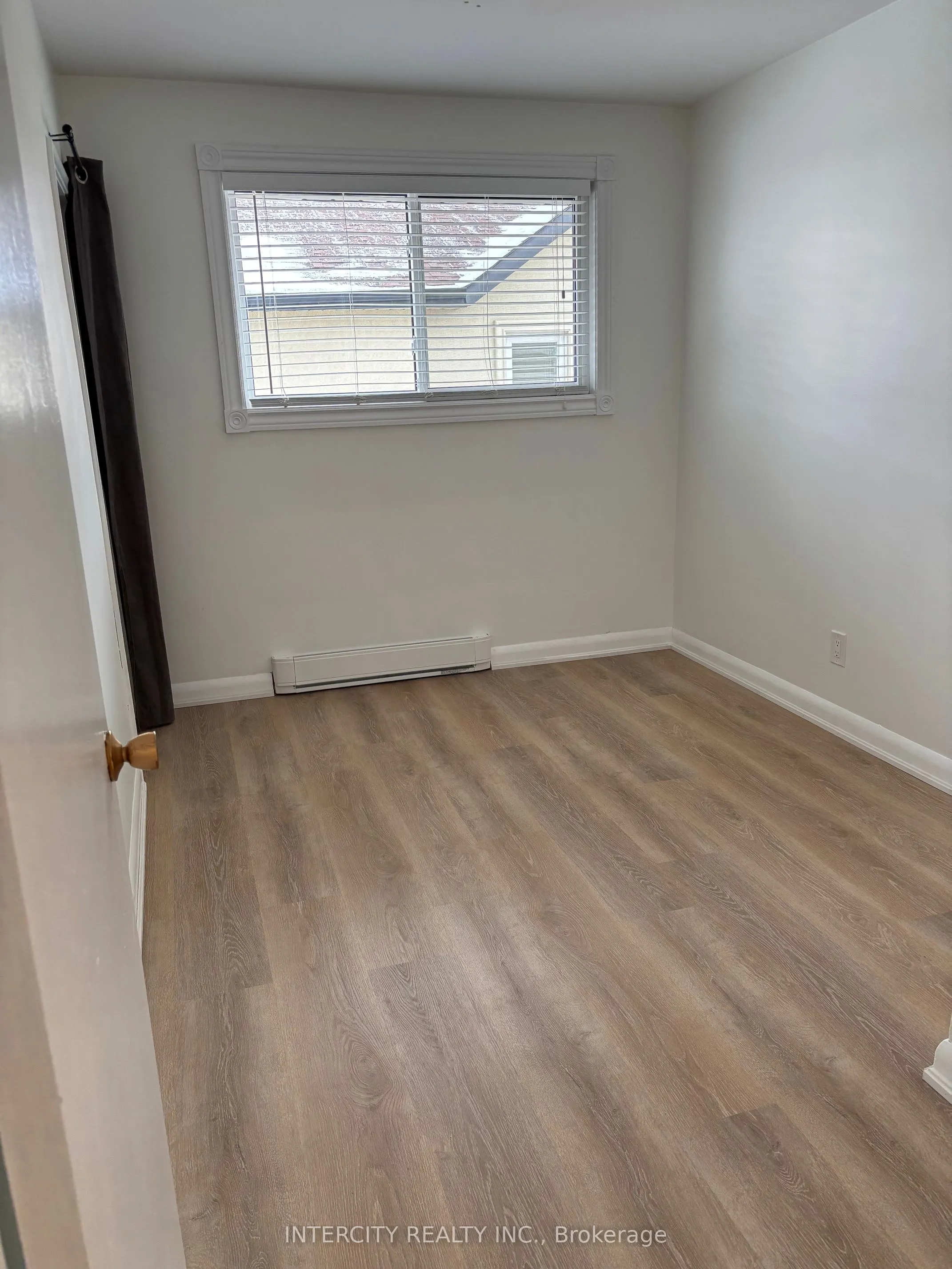363 Andrew Street