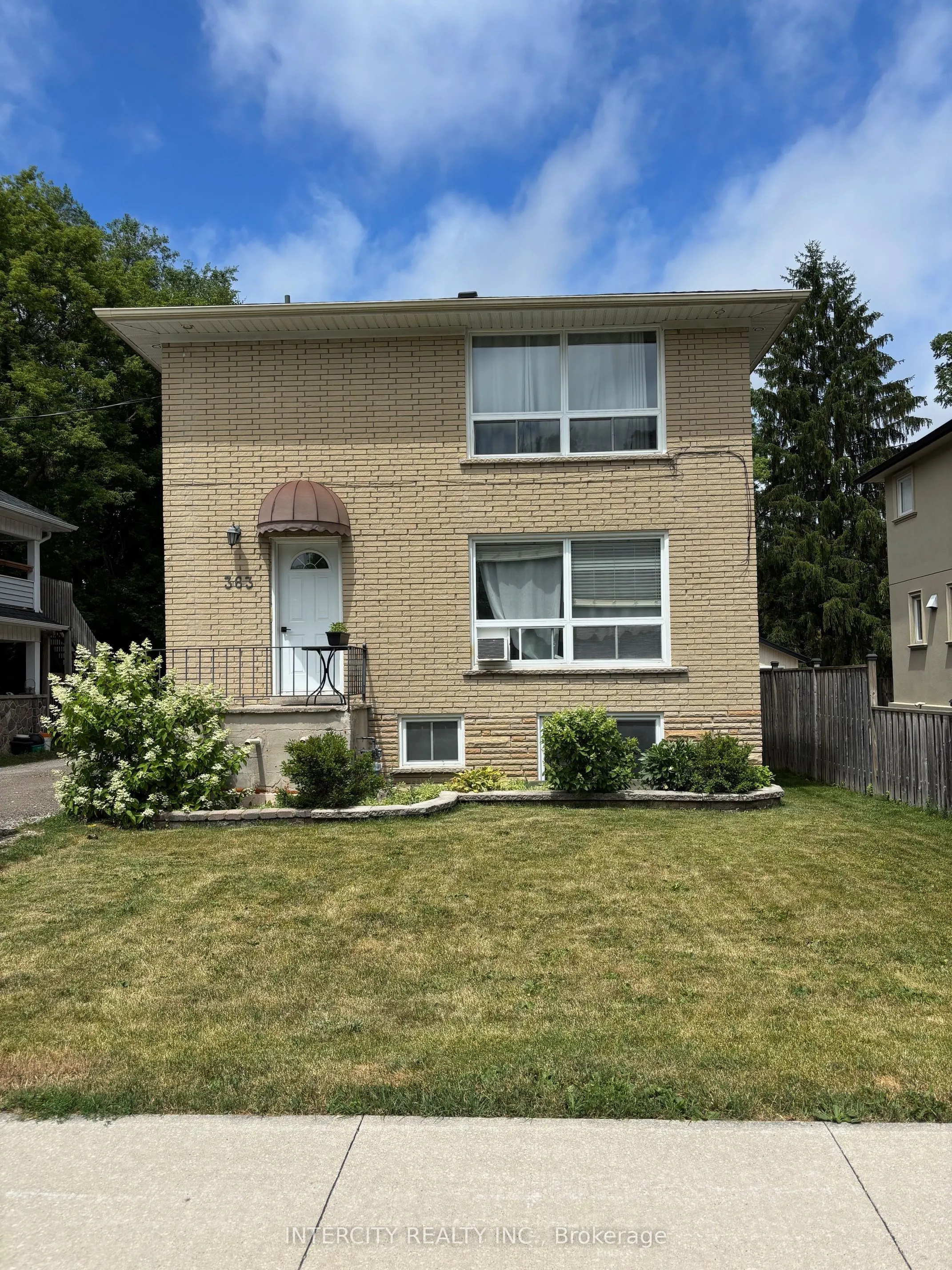 363 Andrew Street