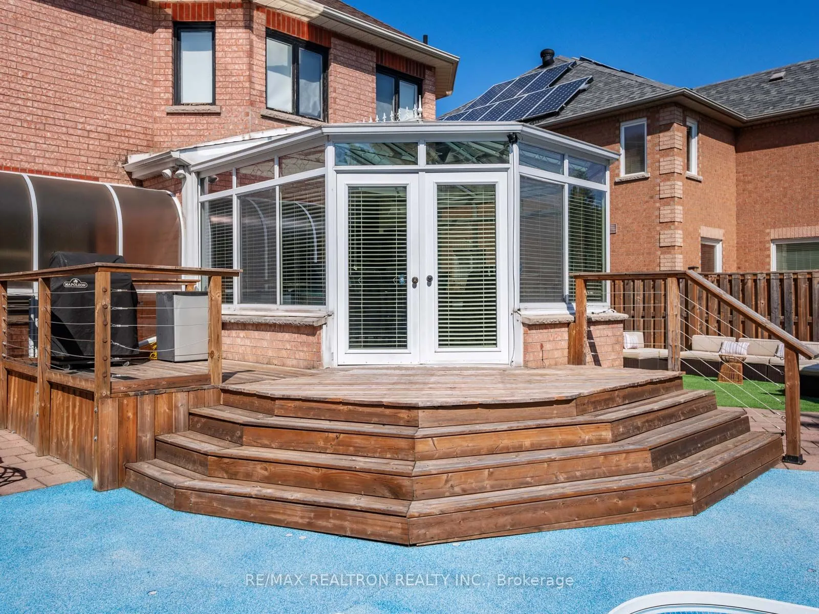 123 Hammerstone Crescent