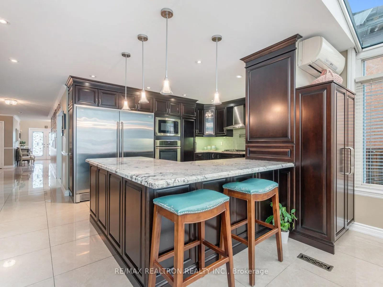 123 Hammerstone Crescent