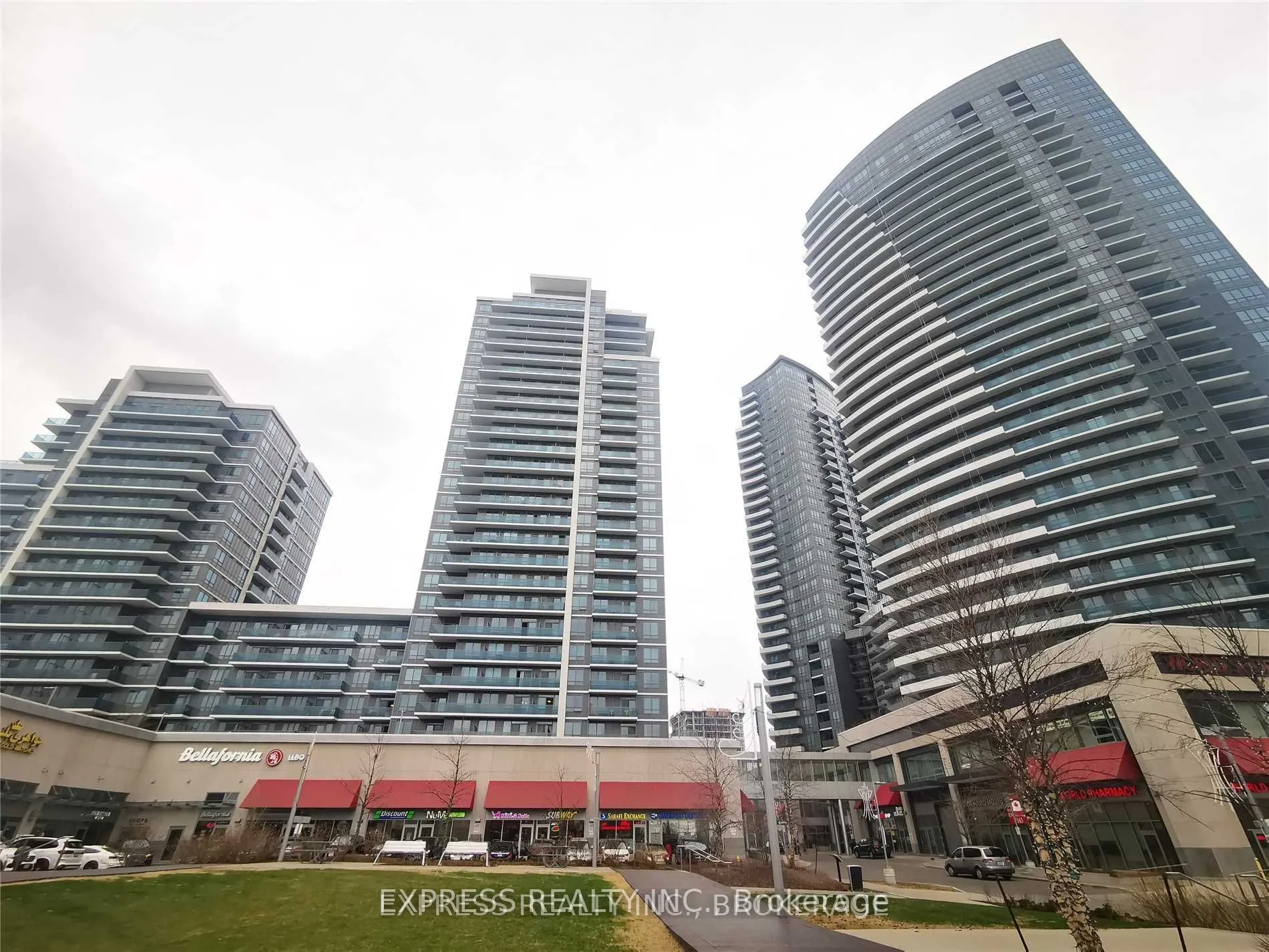 7163 Yonge Street, #212