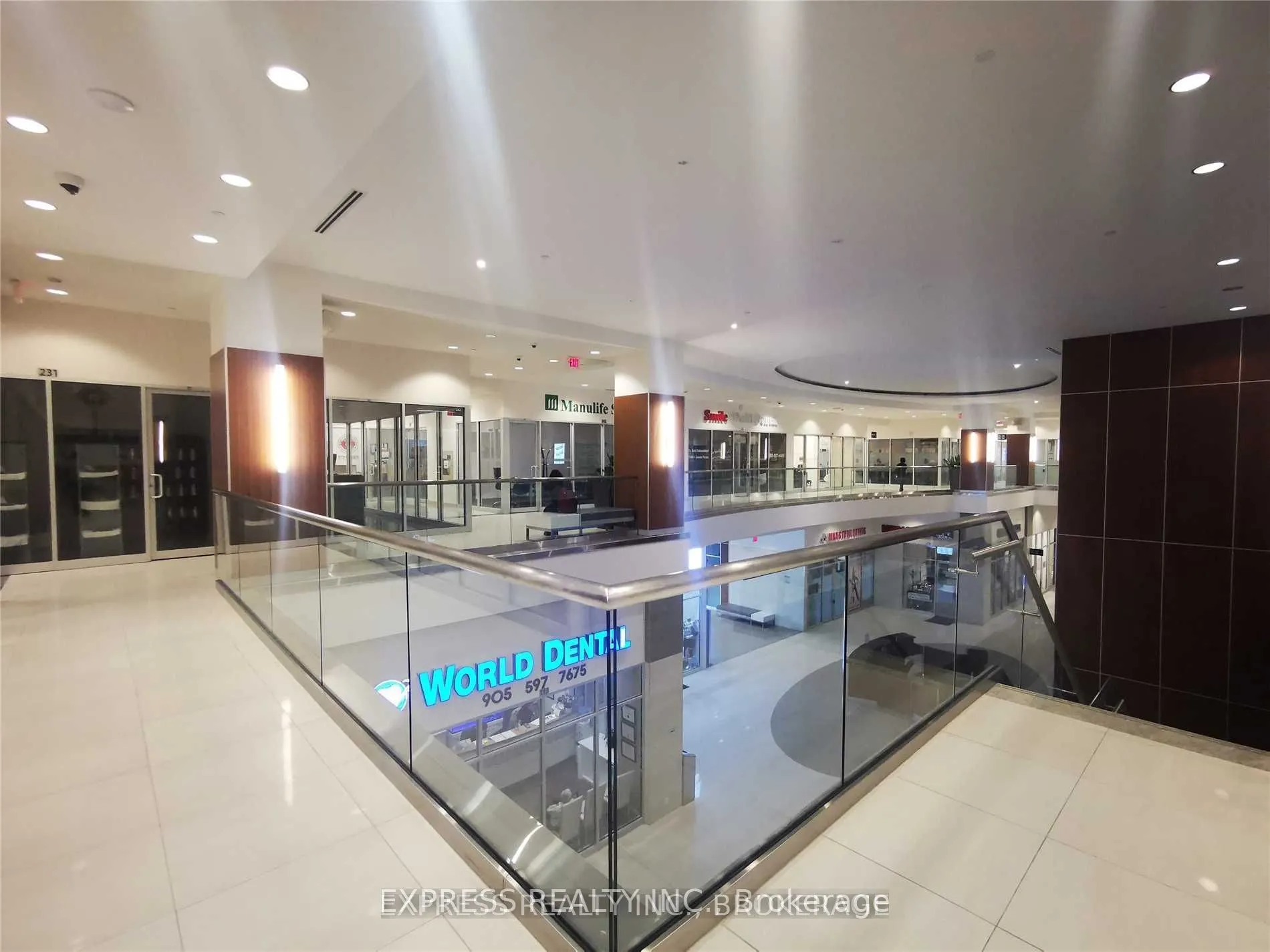 7163 Yonge Street, #212