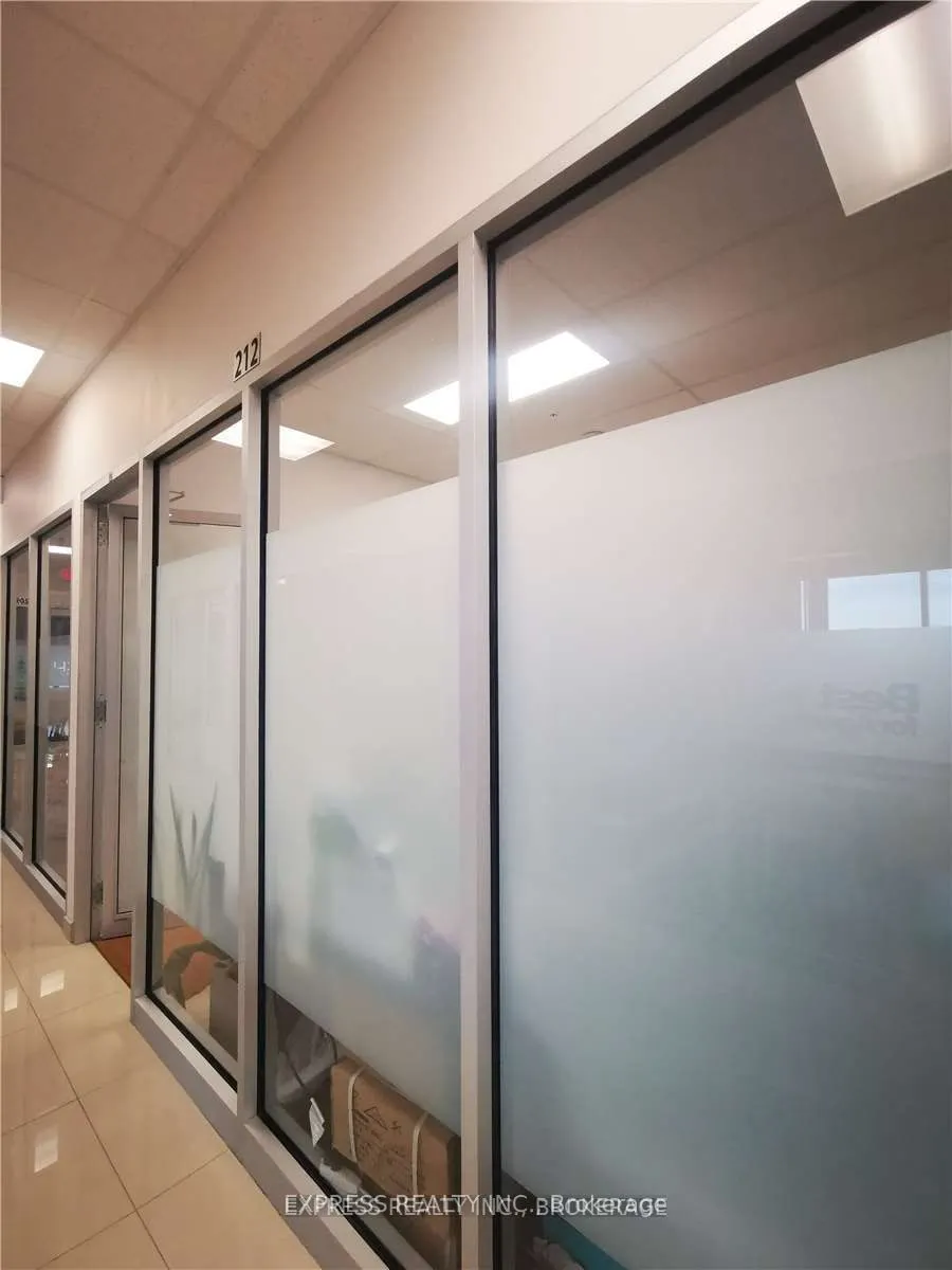 7163 Yonge Street, #212