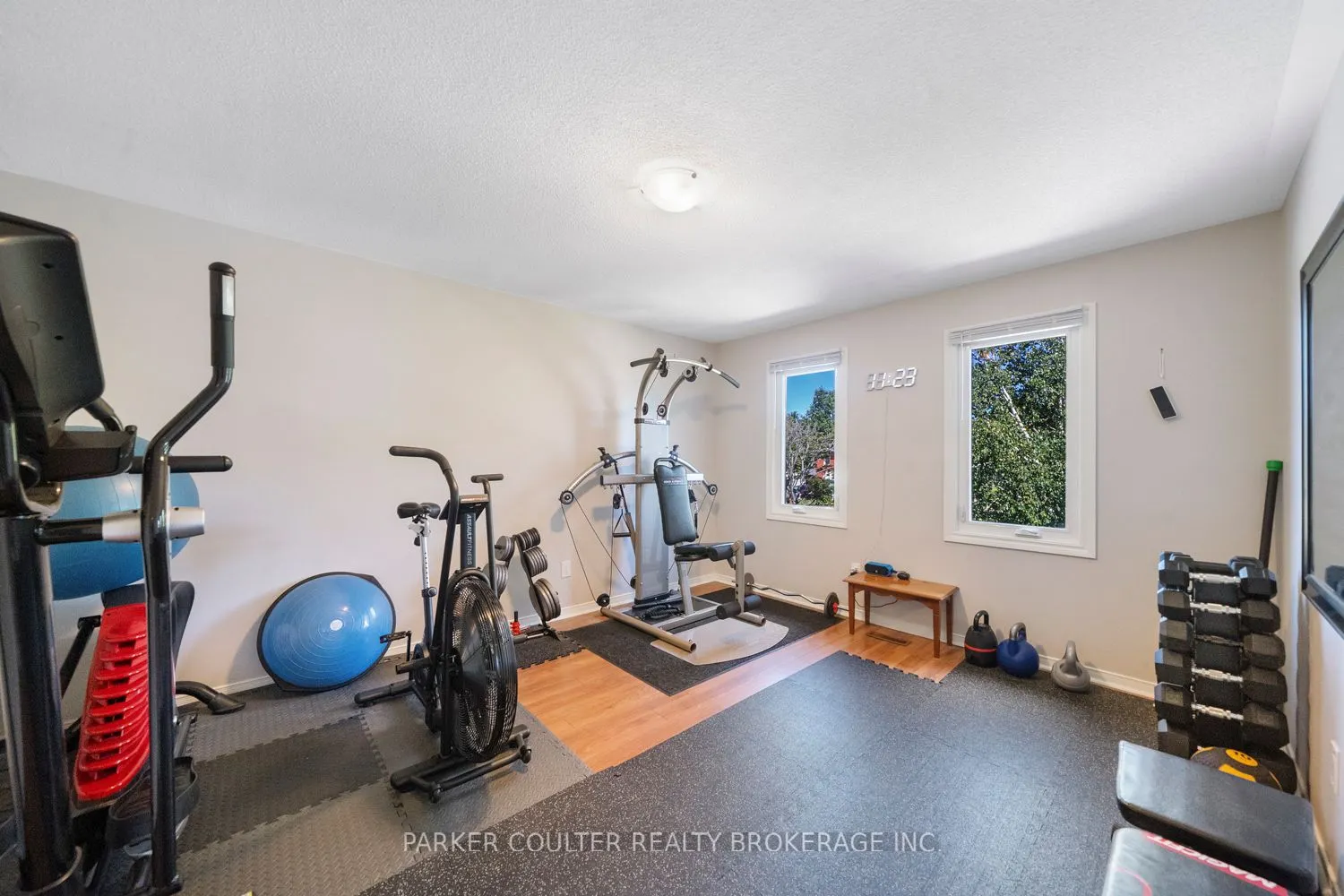 2725 Shering Crescent