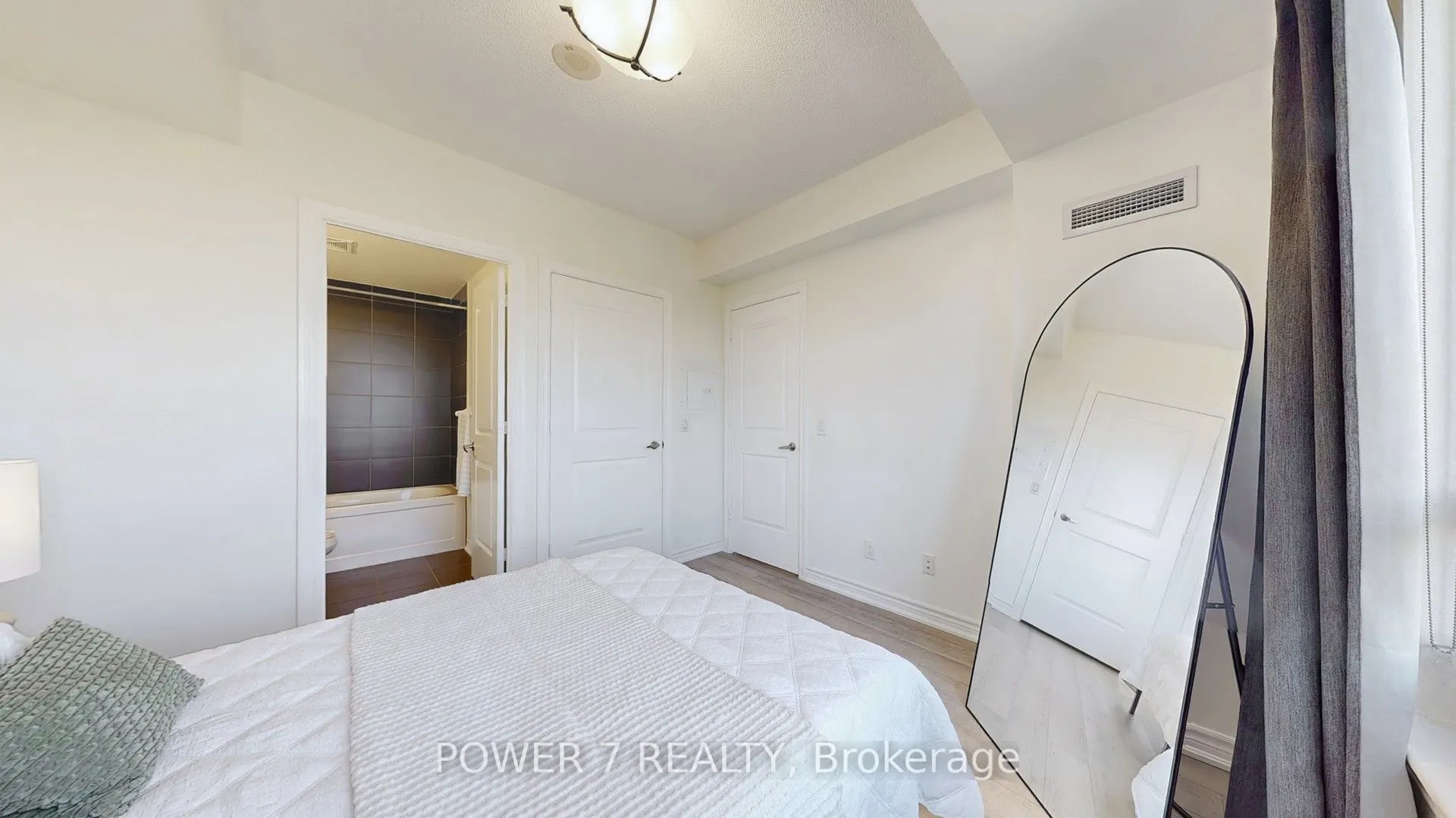 9245 Jane Street, #803