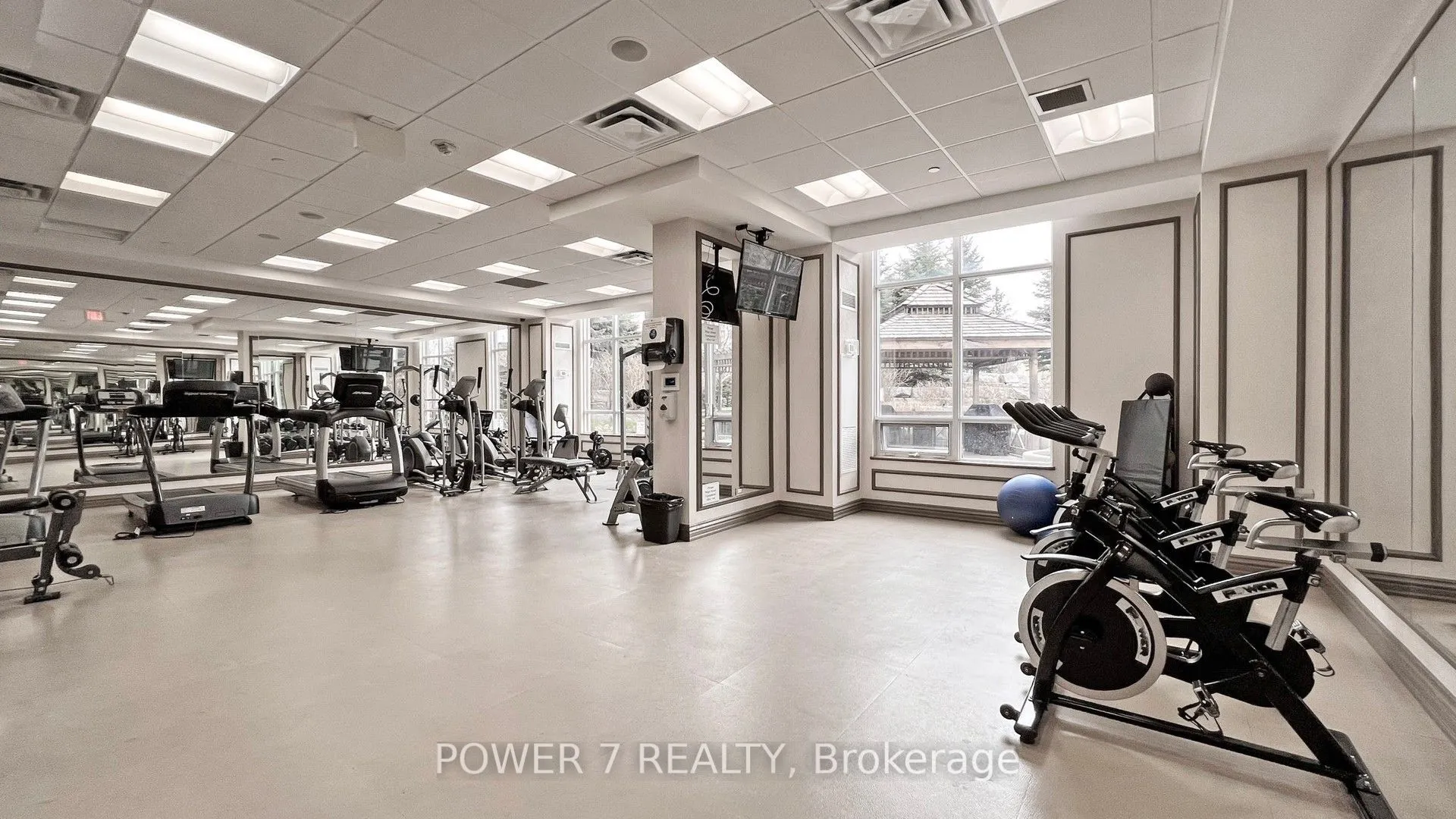 9245 Jane Street, #803