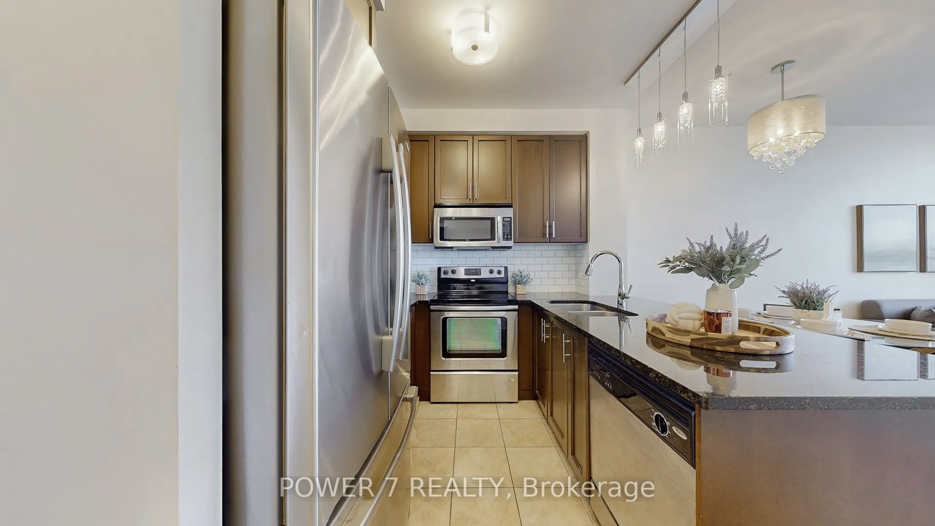 9245 Jane Street, #803