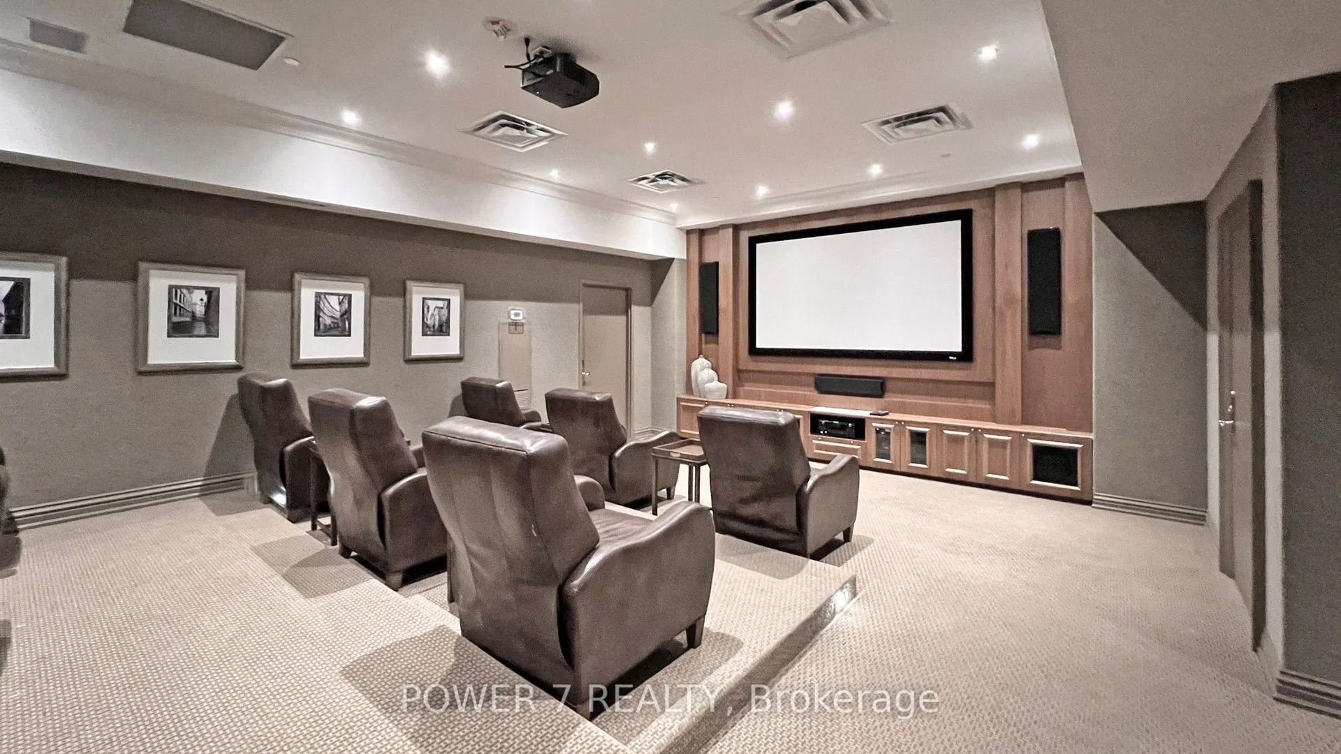 9245 Jane Street, #803